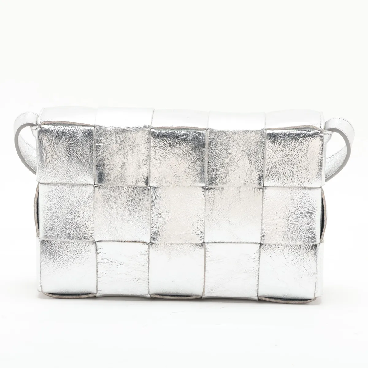 Maxi Intrecciato Cassette Leather Shoulder Bag, Silver — view 2