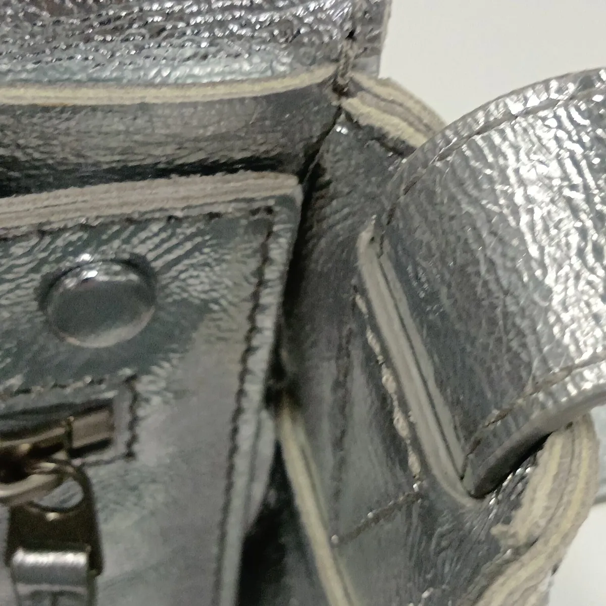 Maxi Intrecciato Cassette Leather Shoulder Bag, Silver — view 10