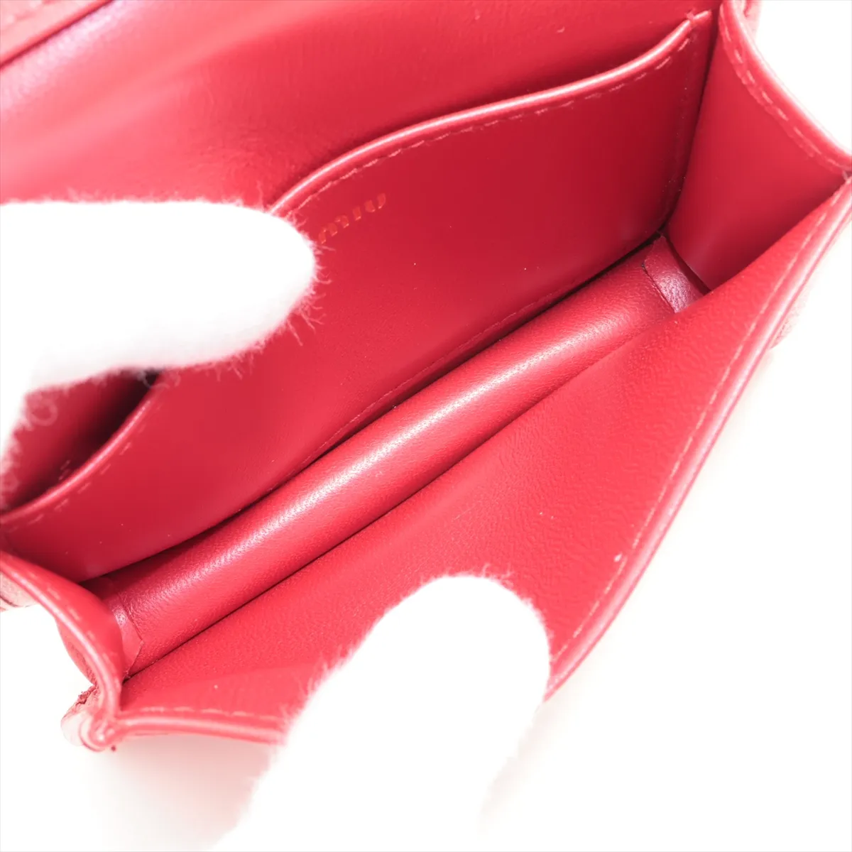 Matelasse 5MC107 Leather Card Case Red Mirror Included Yes — view 6
