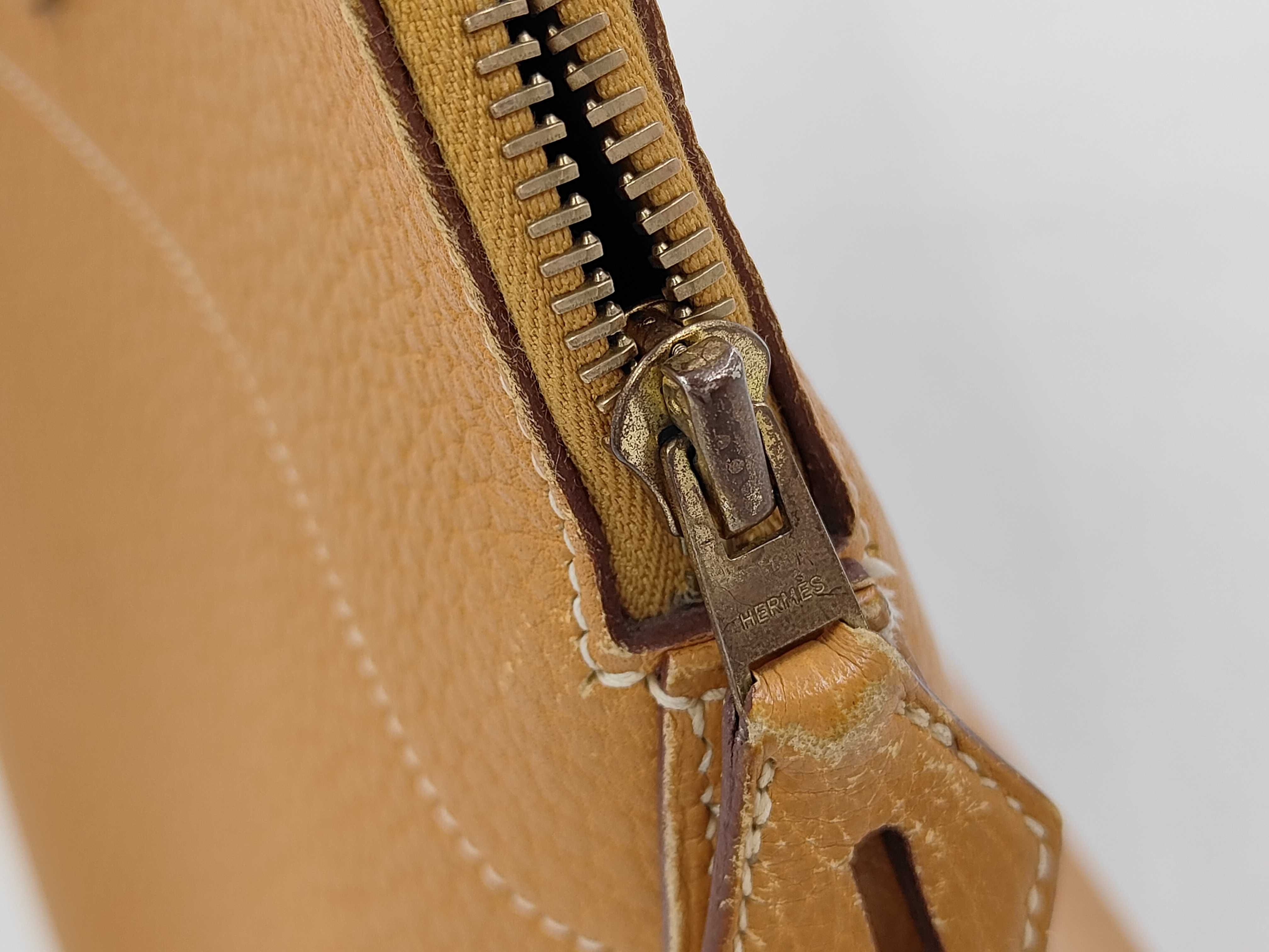 Bolide 35 Stamp H Beige Handbag — view 11