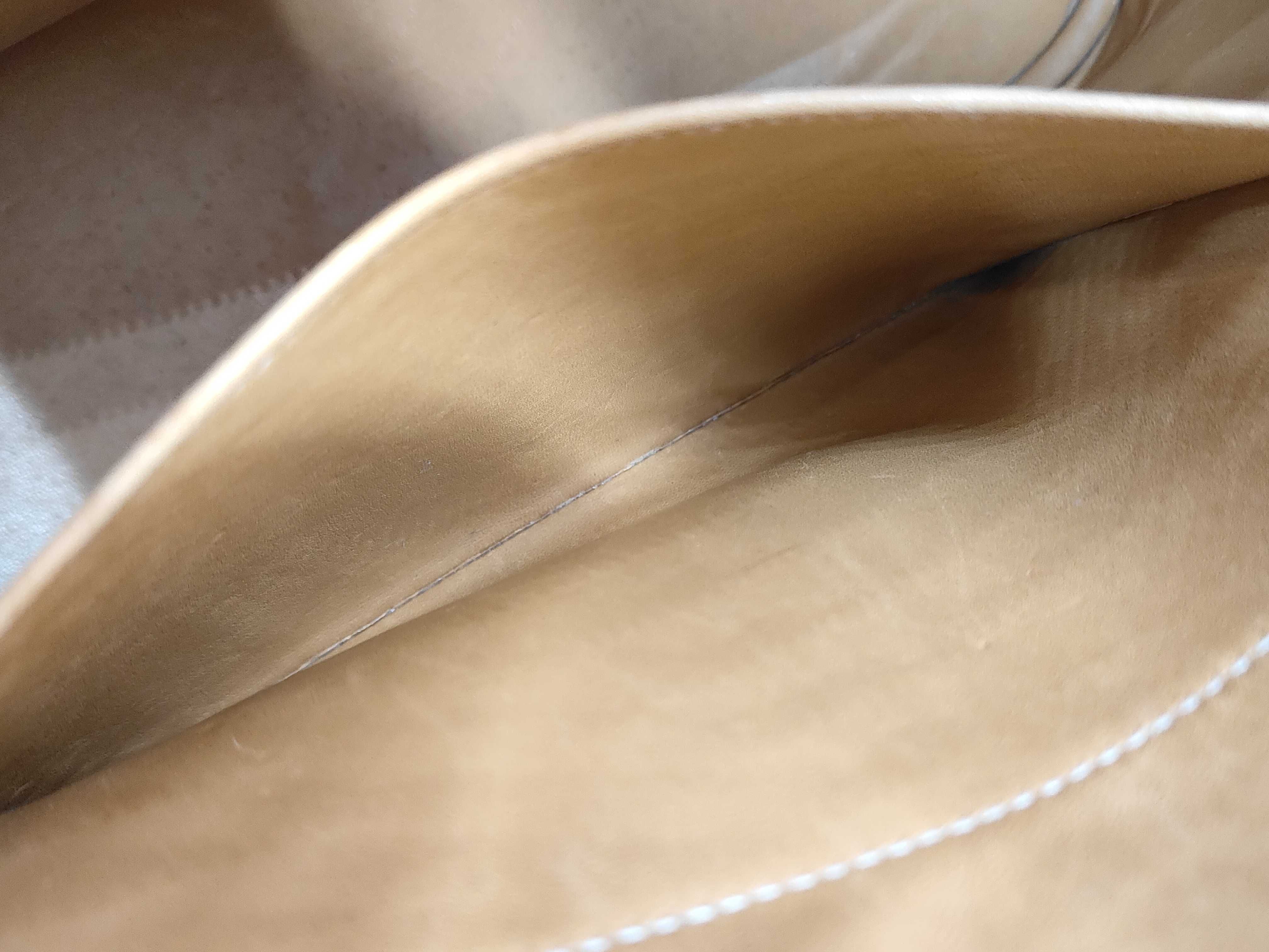 Bolide 35 Stamp H Beige Handbag — view 13