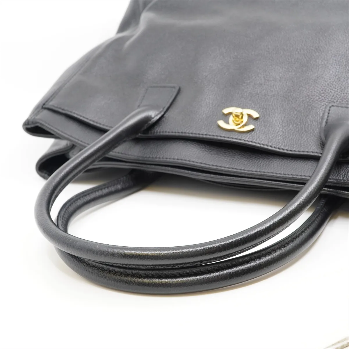 Executive Leather 2WAY Tote Bag Black Gold Hardware 10763133 External Strap — view 6