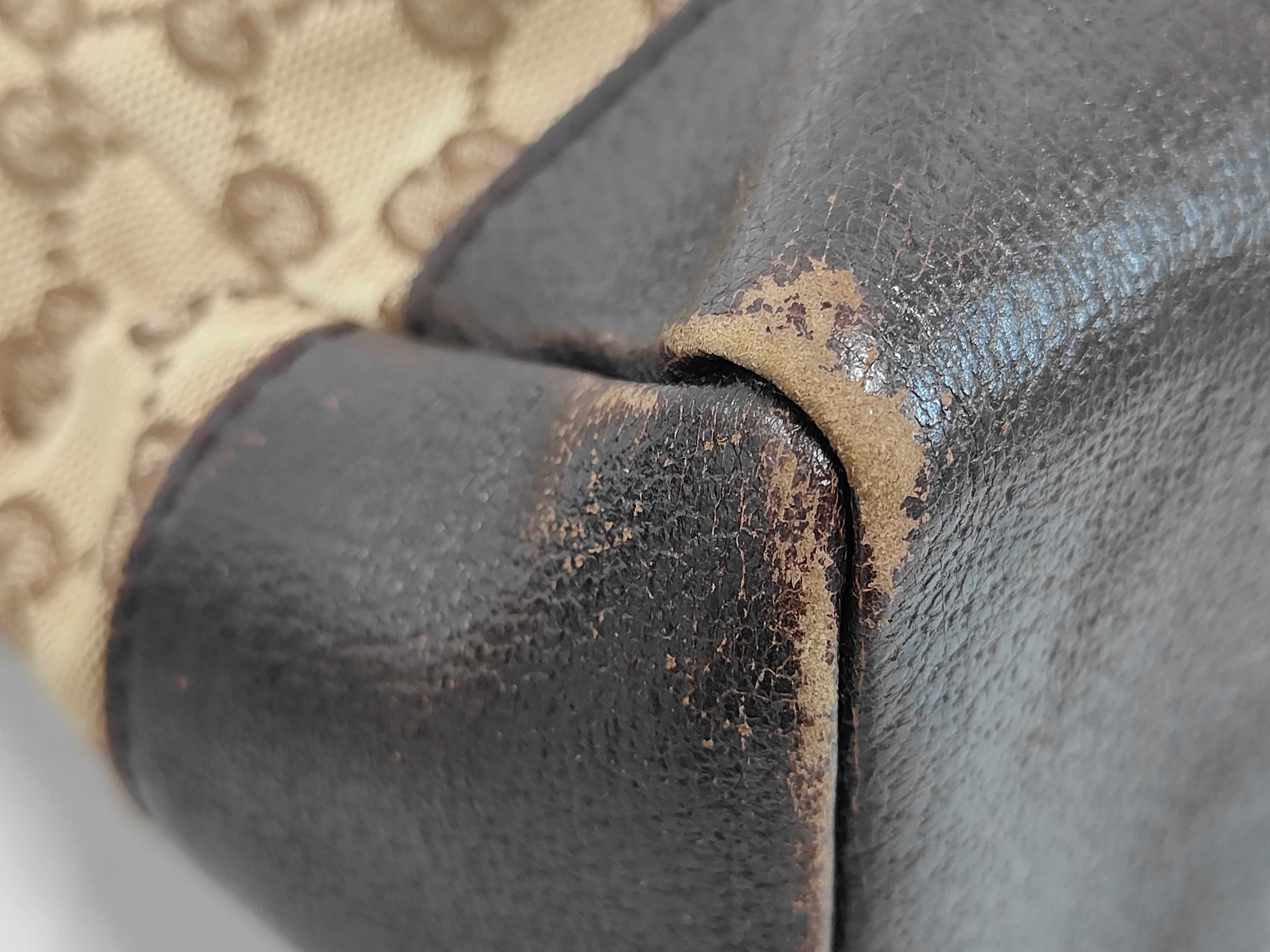 GG Canvas 110054 Shoulder Bag — view 3