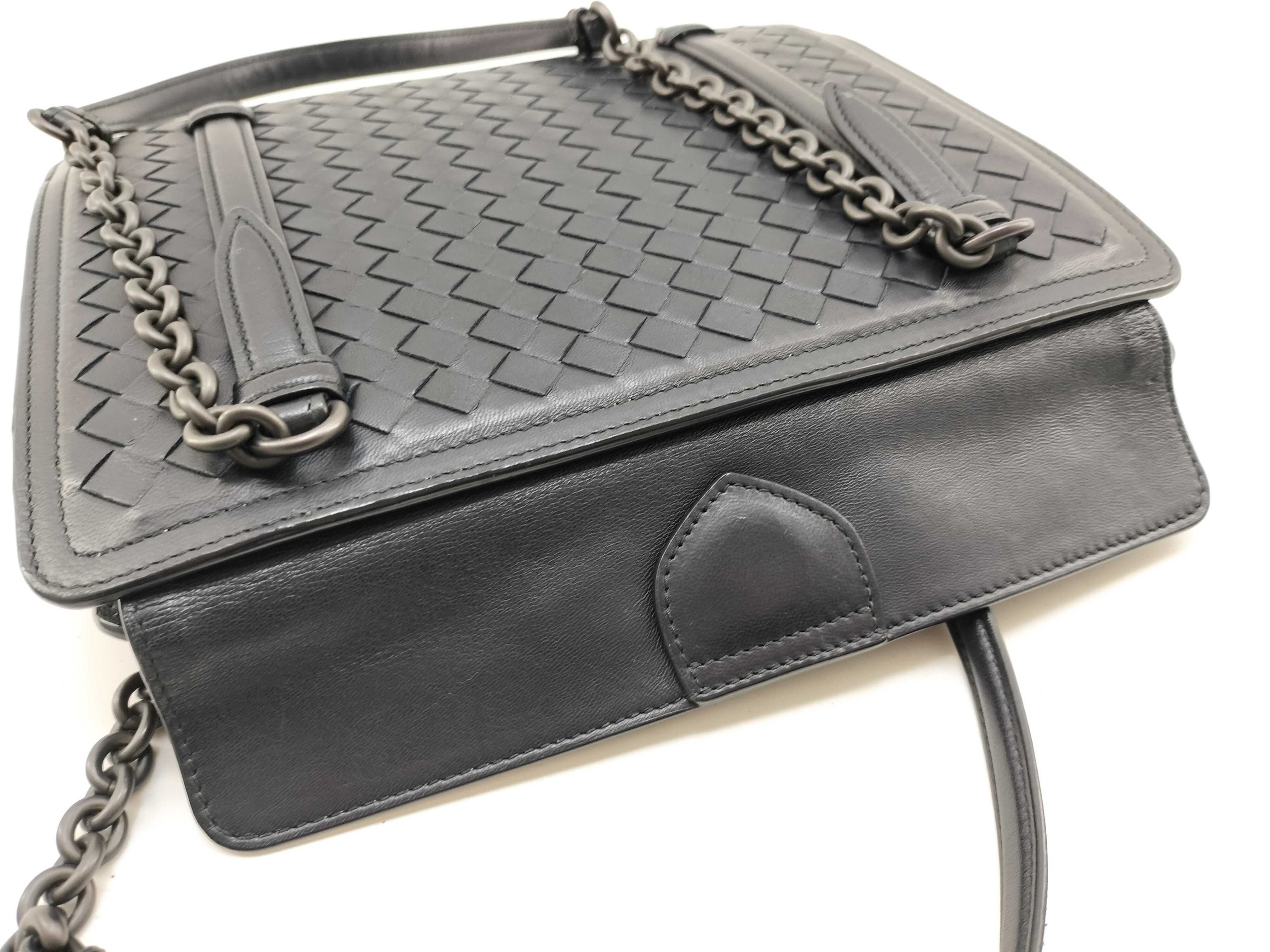 Intrecciato Shoulder Bag — view 15