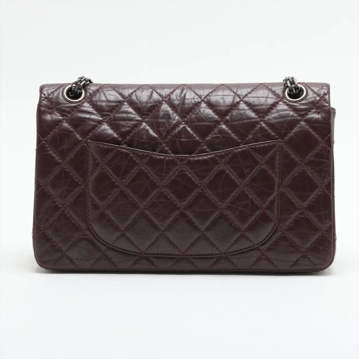 Matelasse 2.55 Large Vintage Calf Double Flap Double Chain Bag Bordeaux Gunmetal Hardware A37587 — view 2