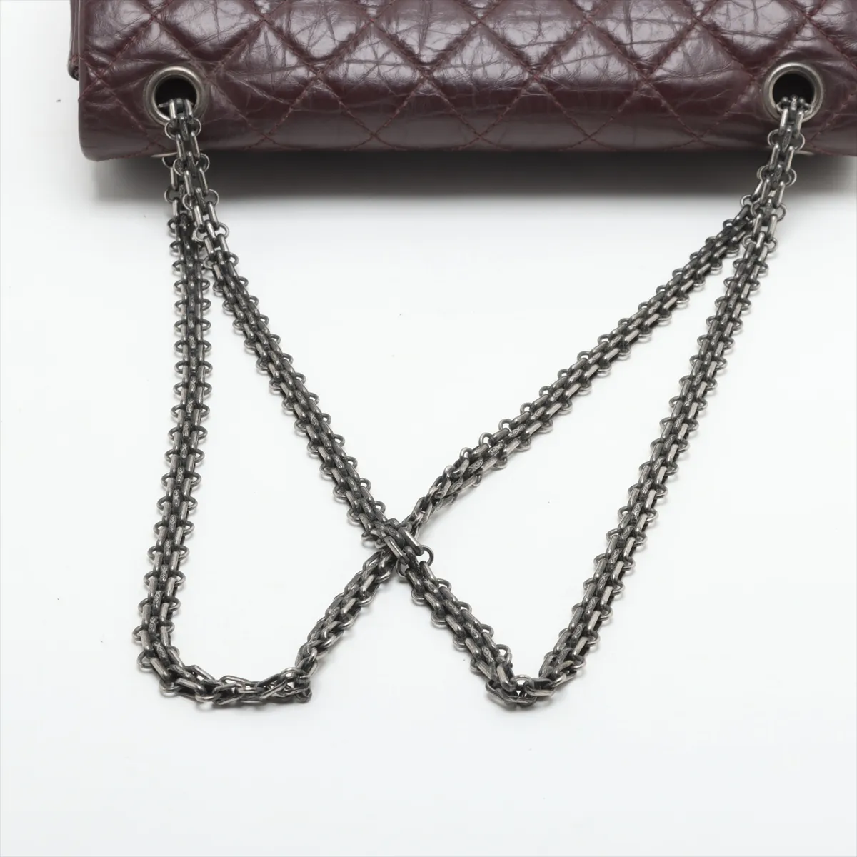Matelasse 2.55 Large Vintage Calf Double Flap Double Chain Bag Bordeaux Gunmetal Hardware A37587 — view 5