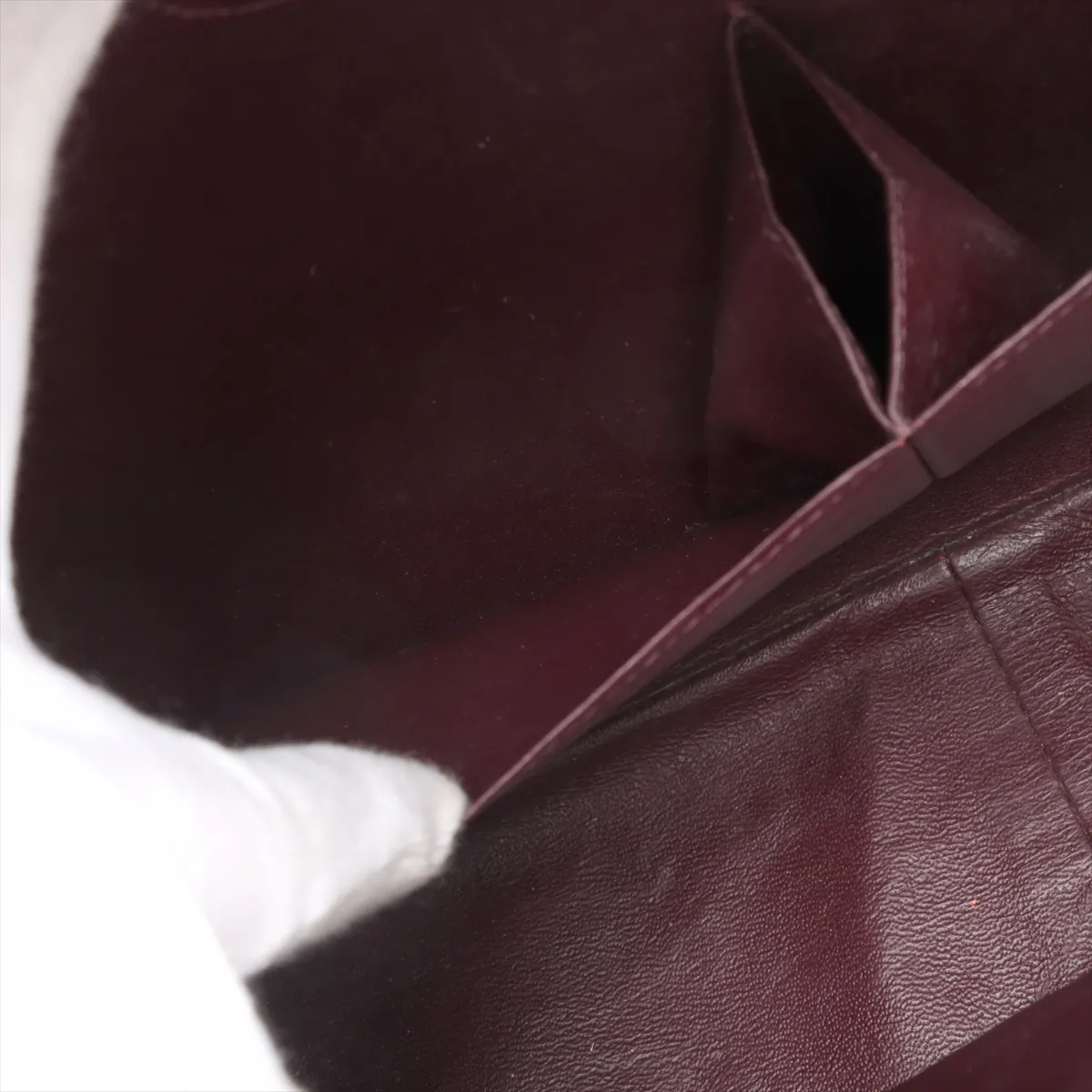 Matelasse 2.55 Large Vintage Calf Double Flap Double Chain Bag Bordeaux Gunmetal Hardware A37587 — view 10