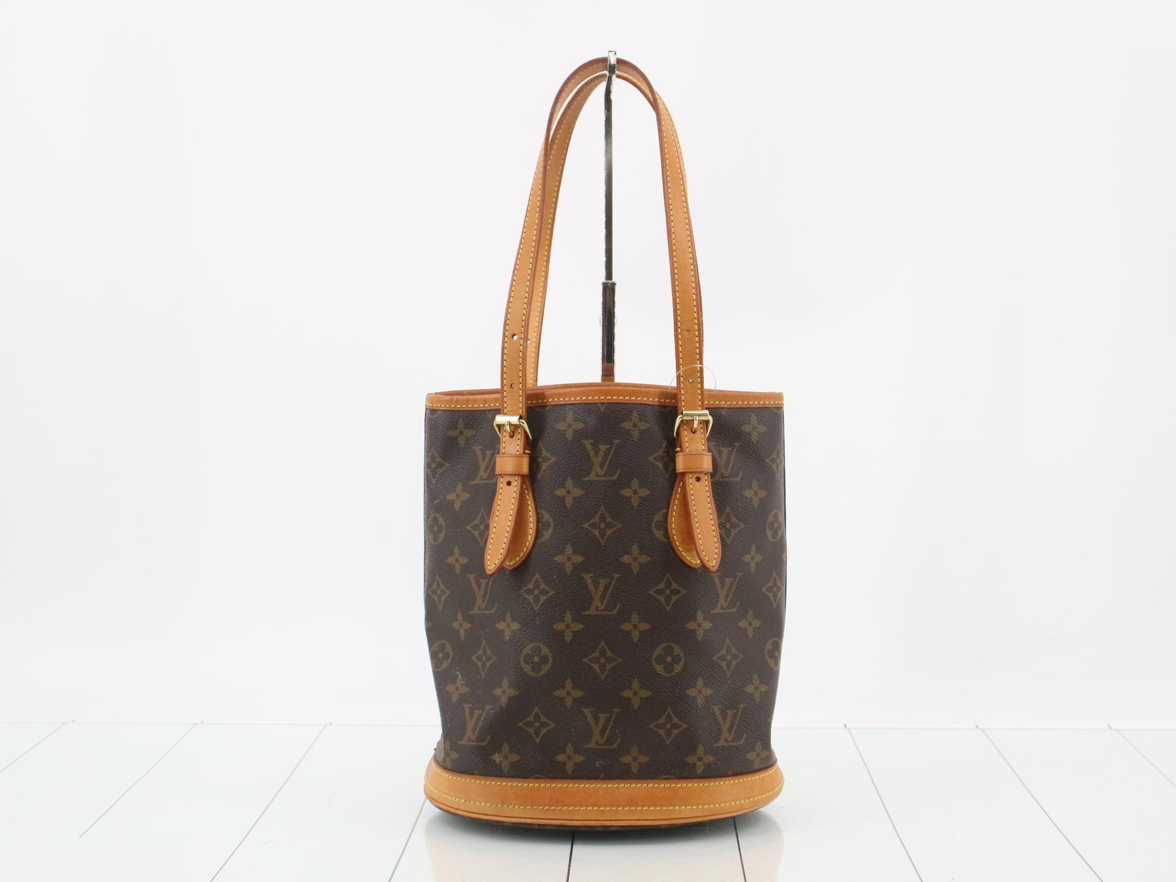 LV Monogram Bucket PM M42238 — view 2