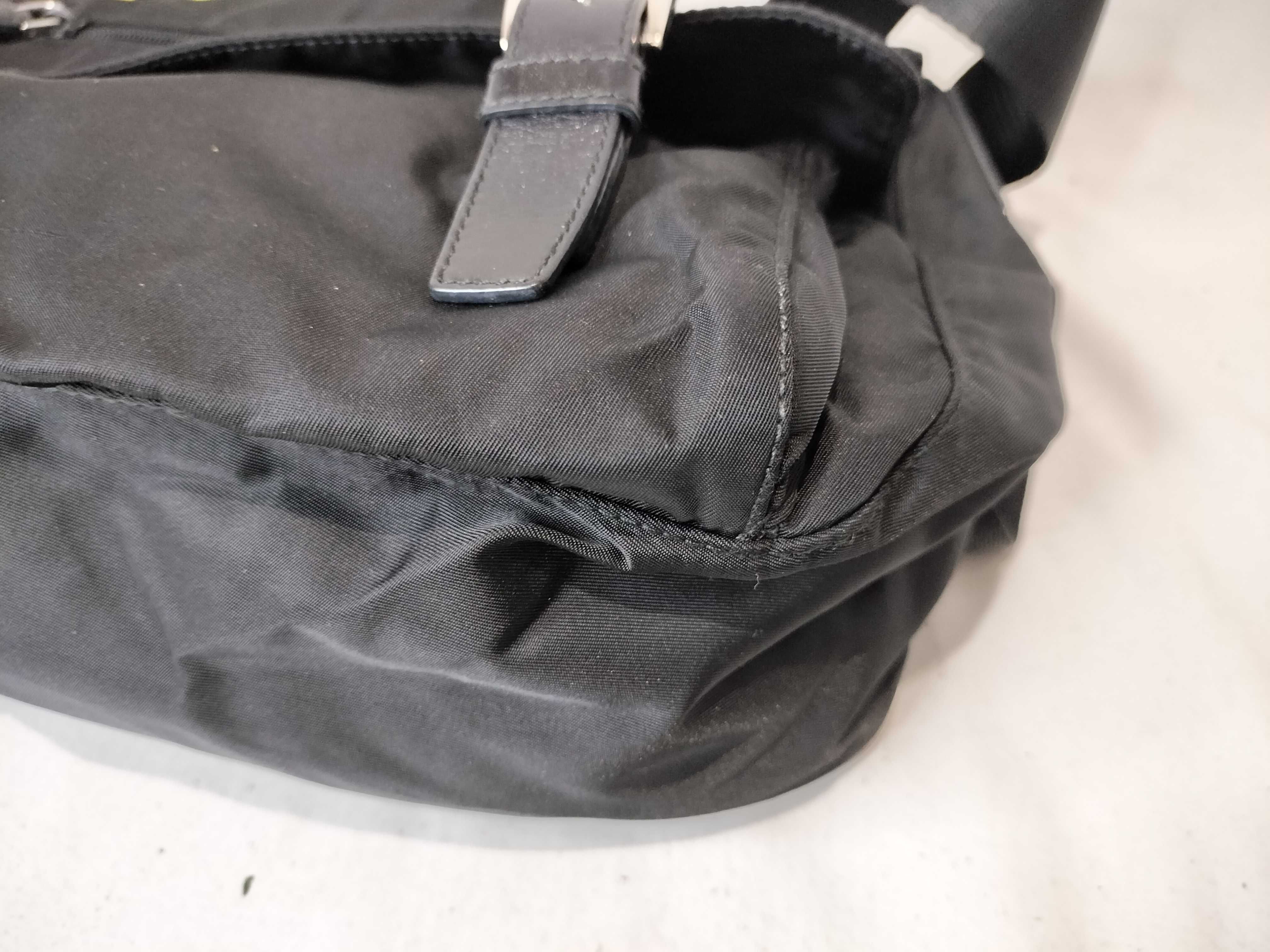 Nylon Messenger Bag Shoulder Bag — view 7