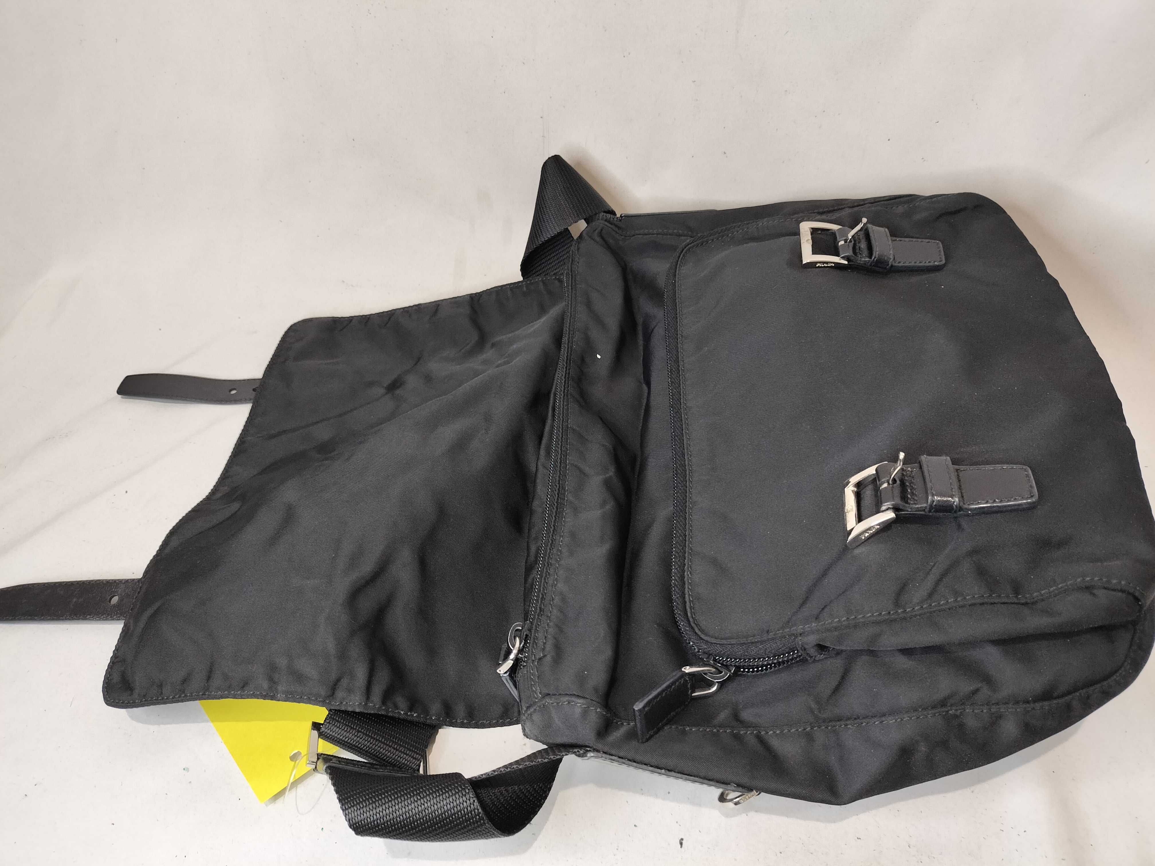 Nylon Messenger Bag Shoulder Bag — view 9