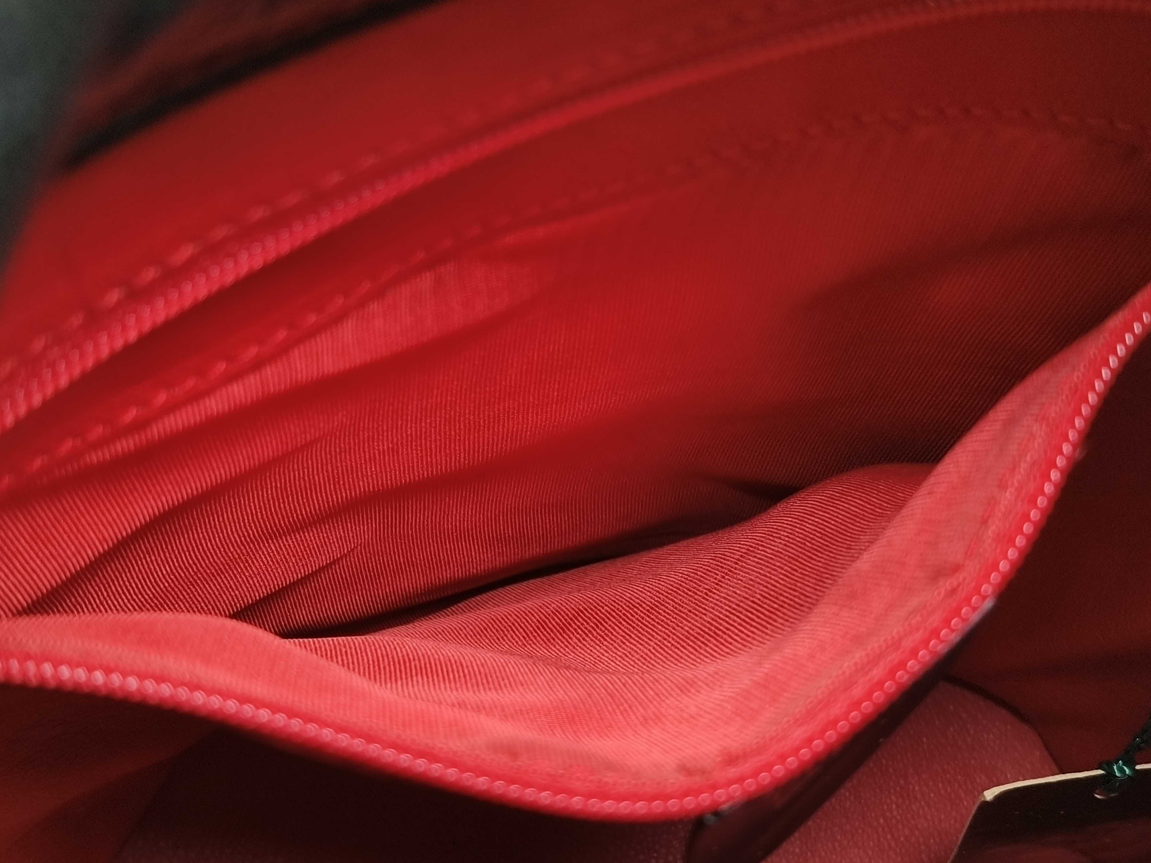 Horsebit Bucket Shoulder Bag — view 10