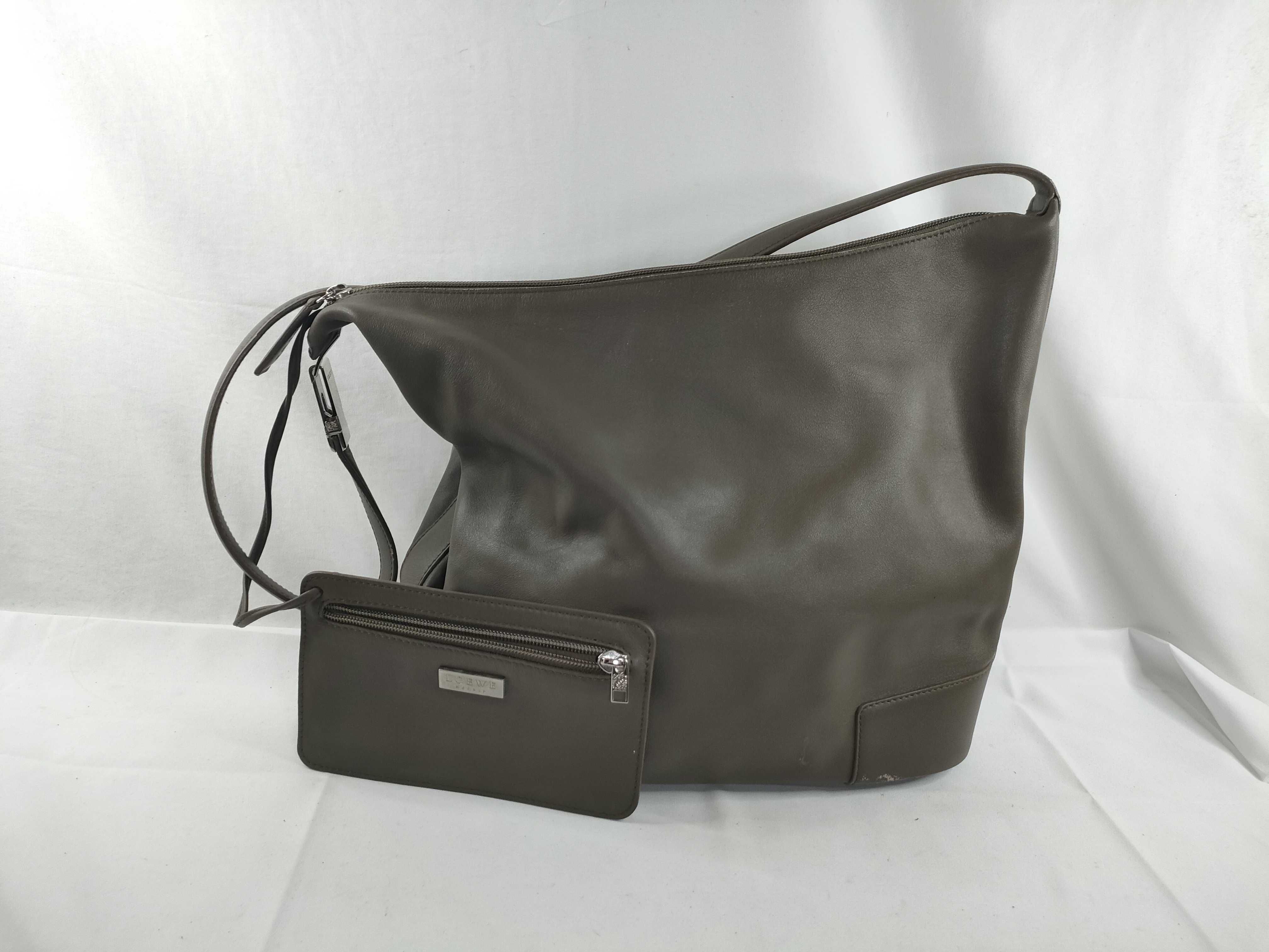 shoulder bag