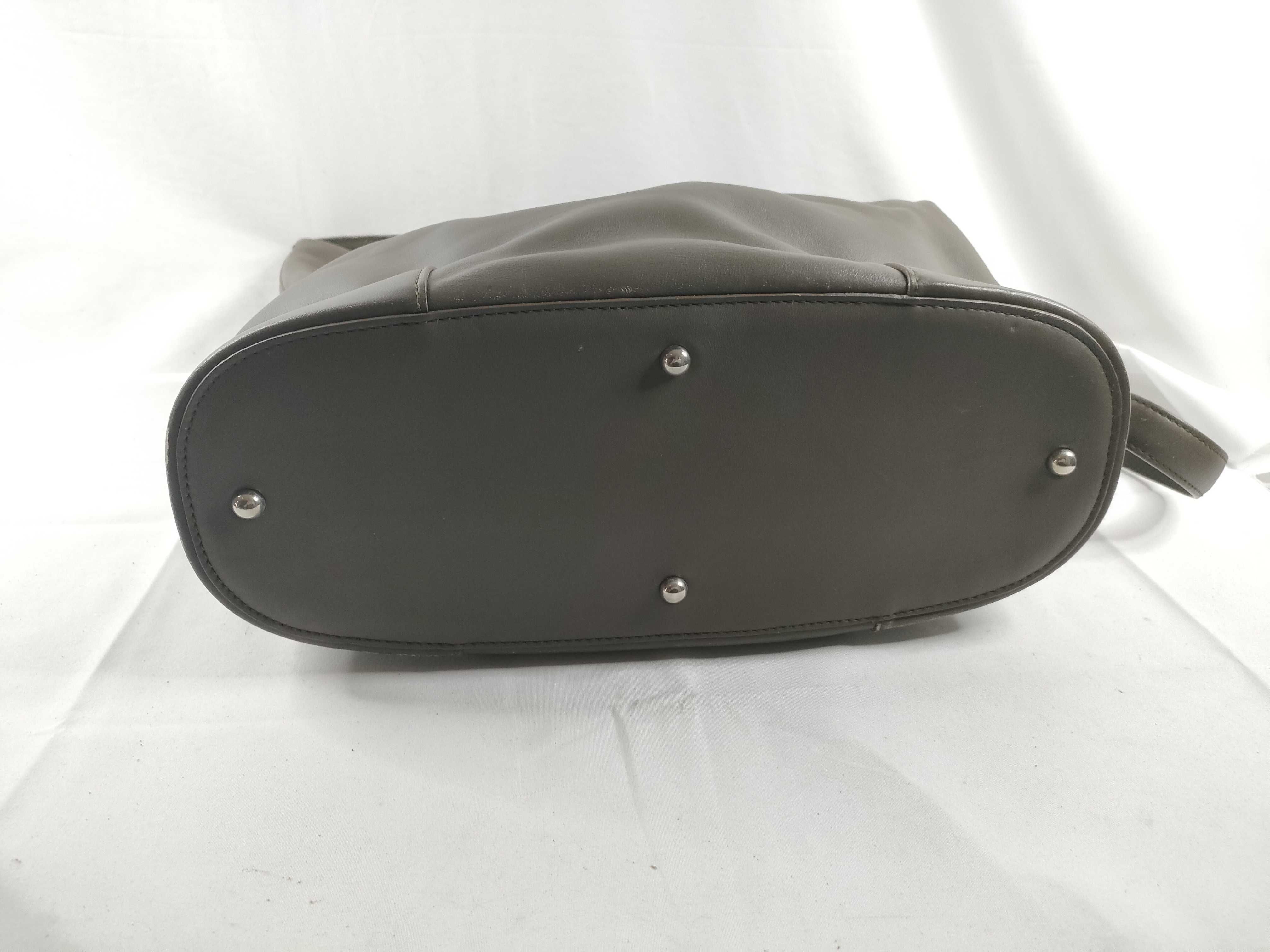 shoulder bag — view 4