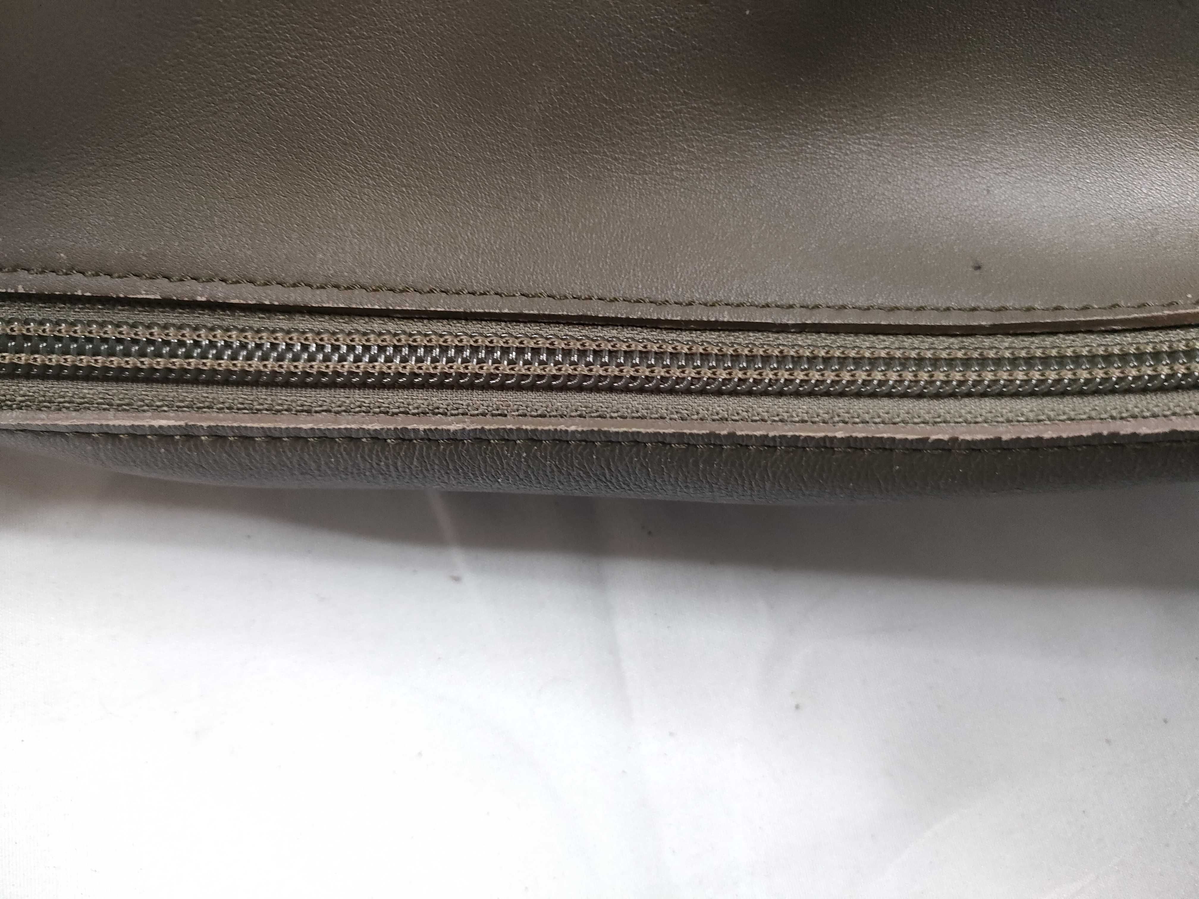 shoulder bag — view 9