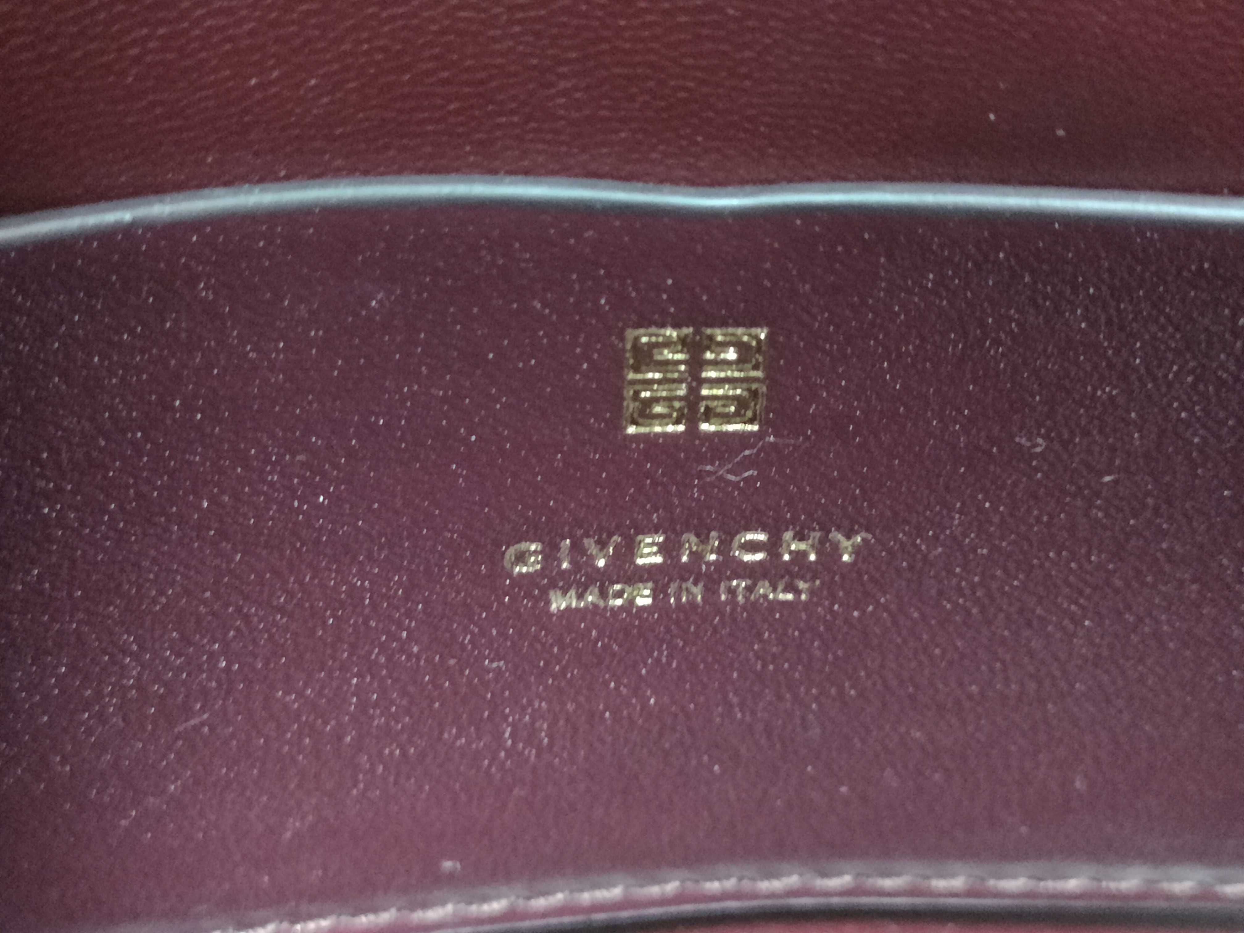 TR- Shark Lock Bag Handbag — view 10
