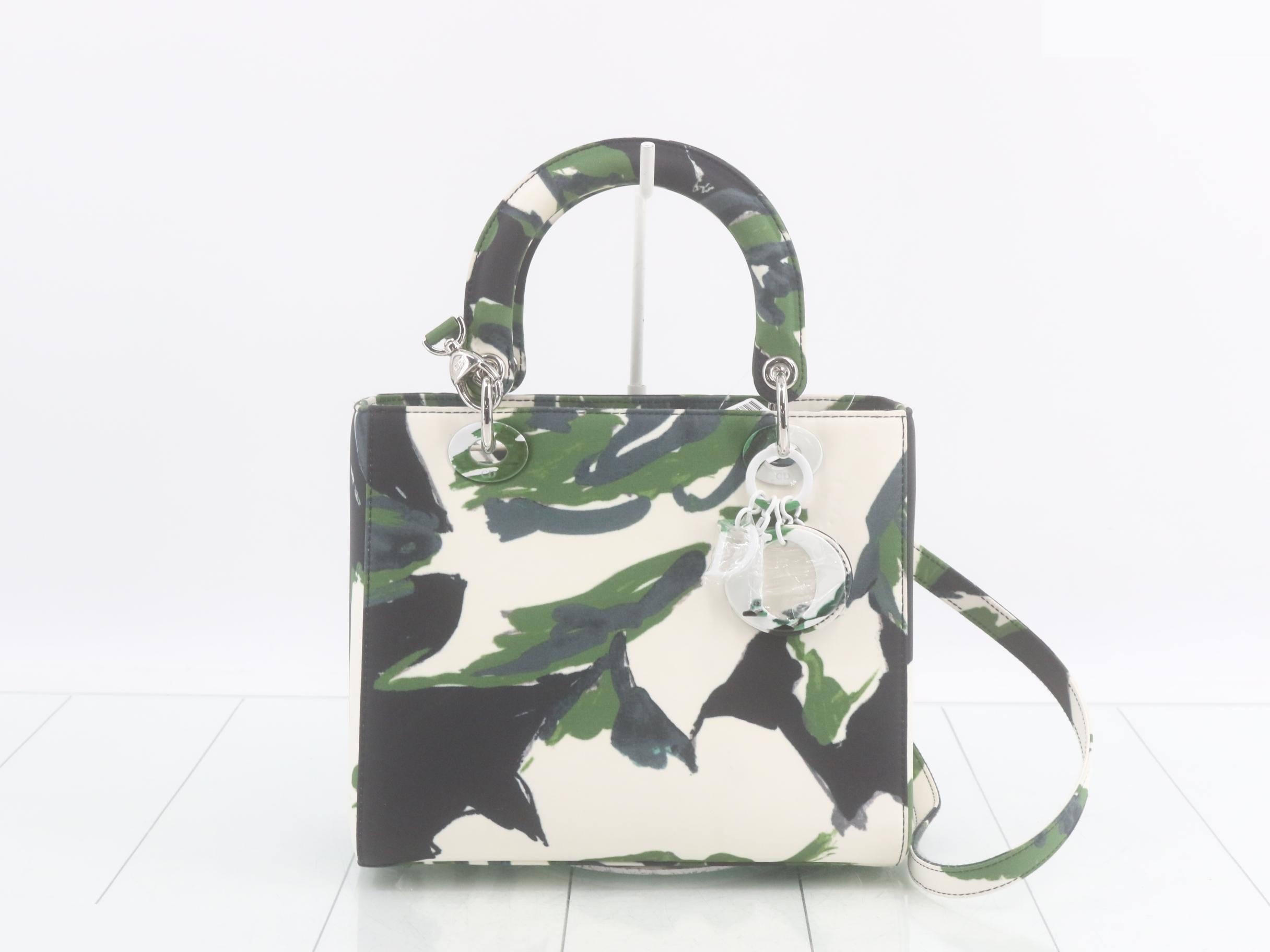 Lady Dior Graffiti