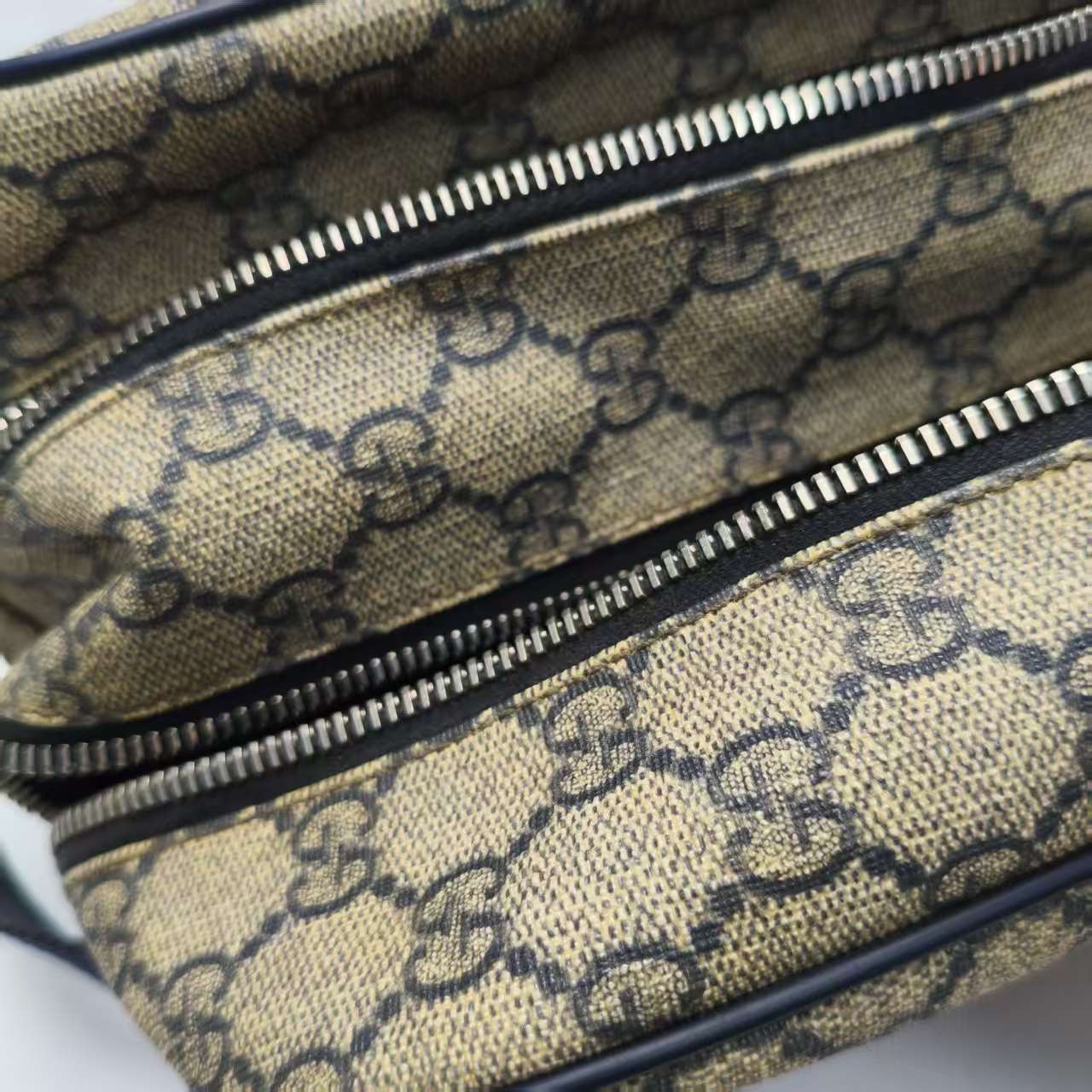 【*Shipped from: China*】GUCCI PU 211125 Clutch Bag Second Bag — view 10