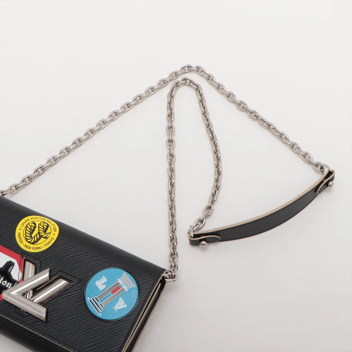 Epi Portefeuille Twist Chain M62007 Black — view 5
