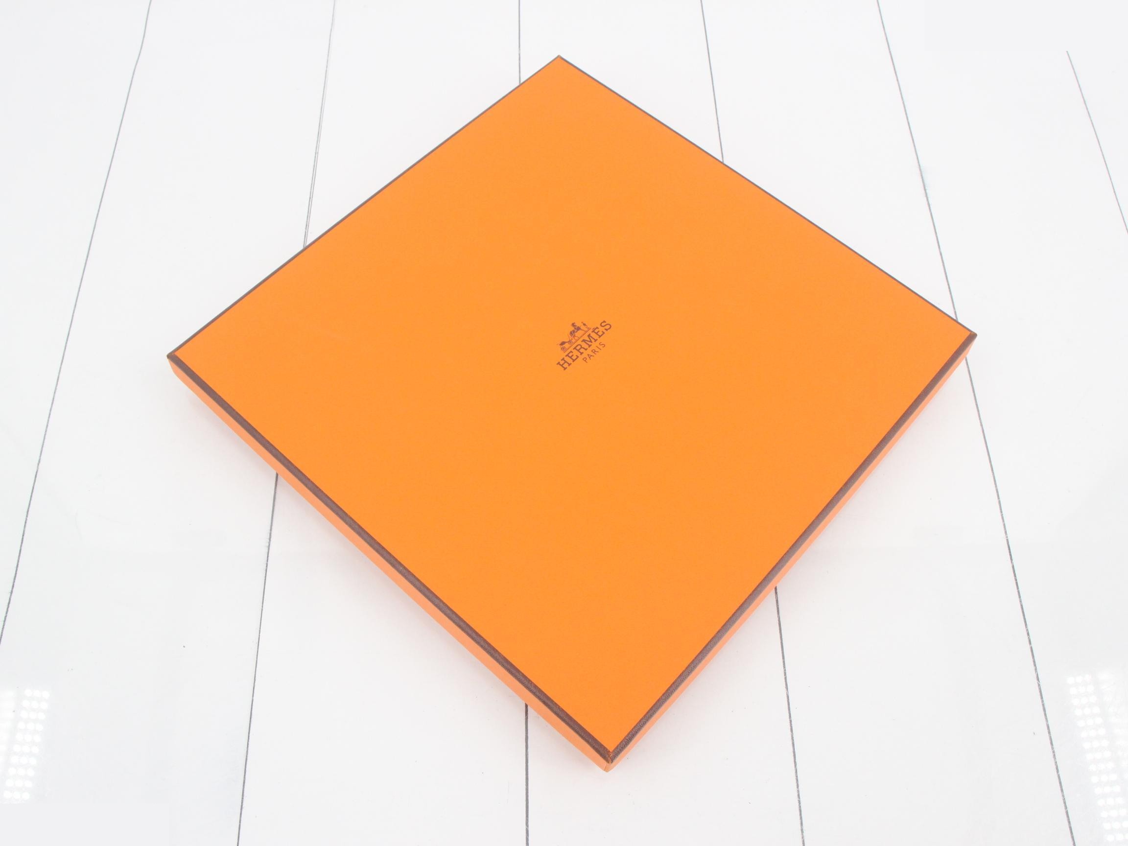 Carré 90 Feits Vos Joues (with box) — view 4
