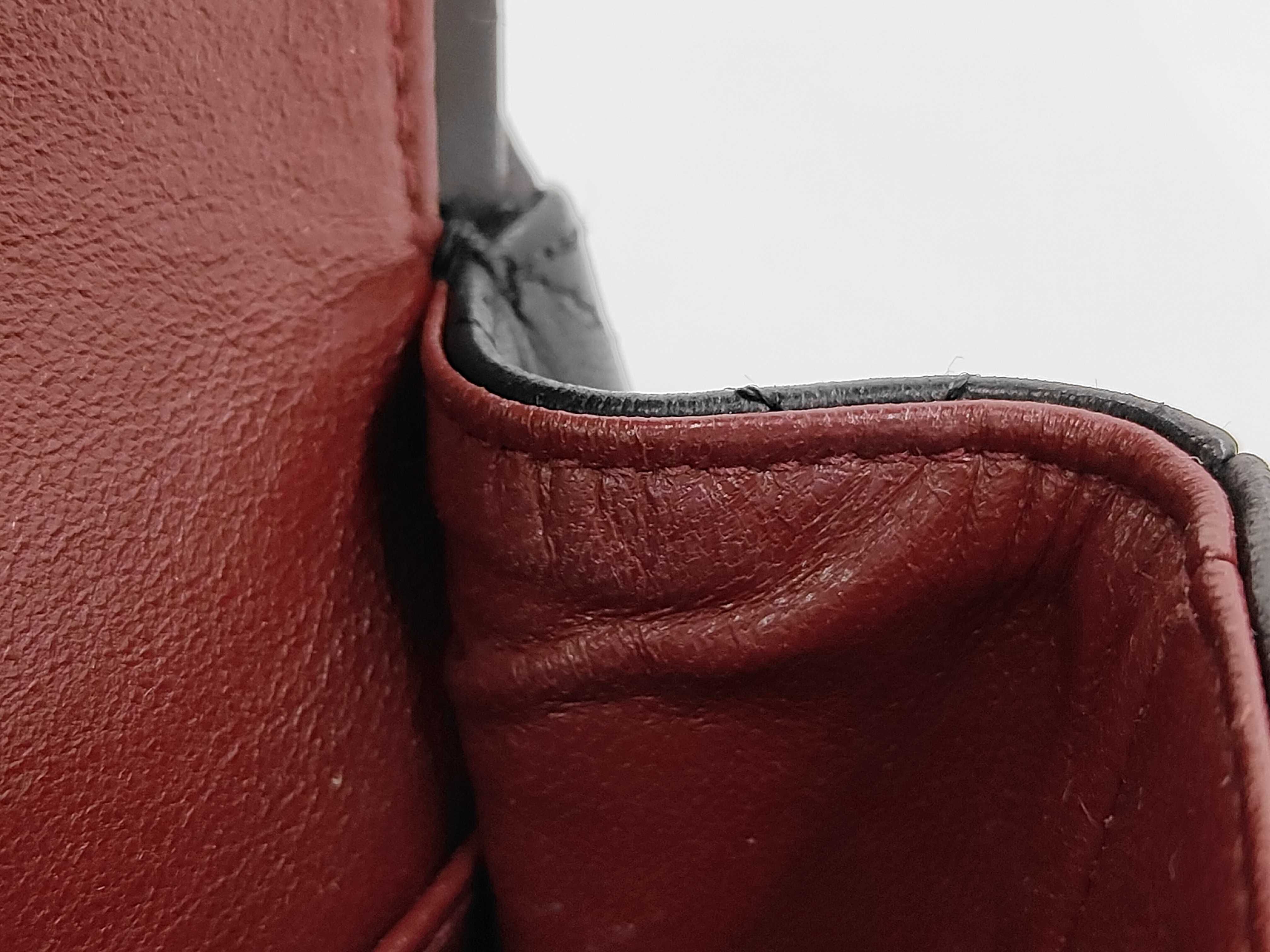 Lambskin Matelassé 25 Shoulder Bag — view 11