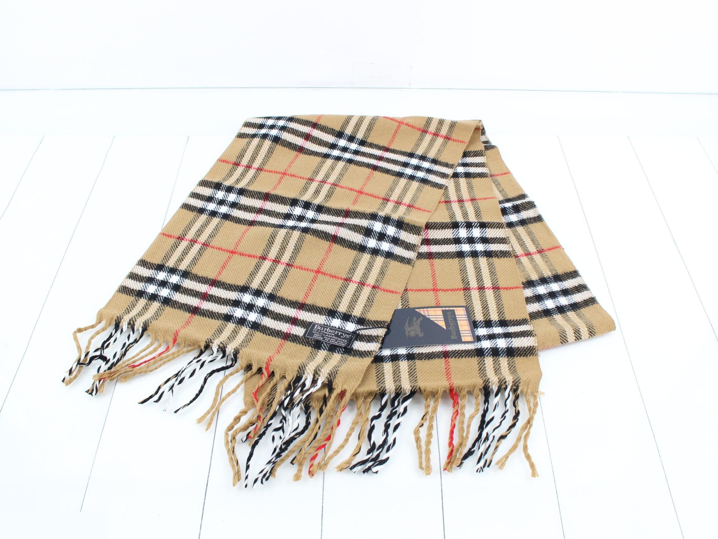 Other lines: Small items, accessories, and scarves — view 2