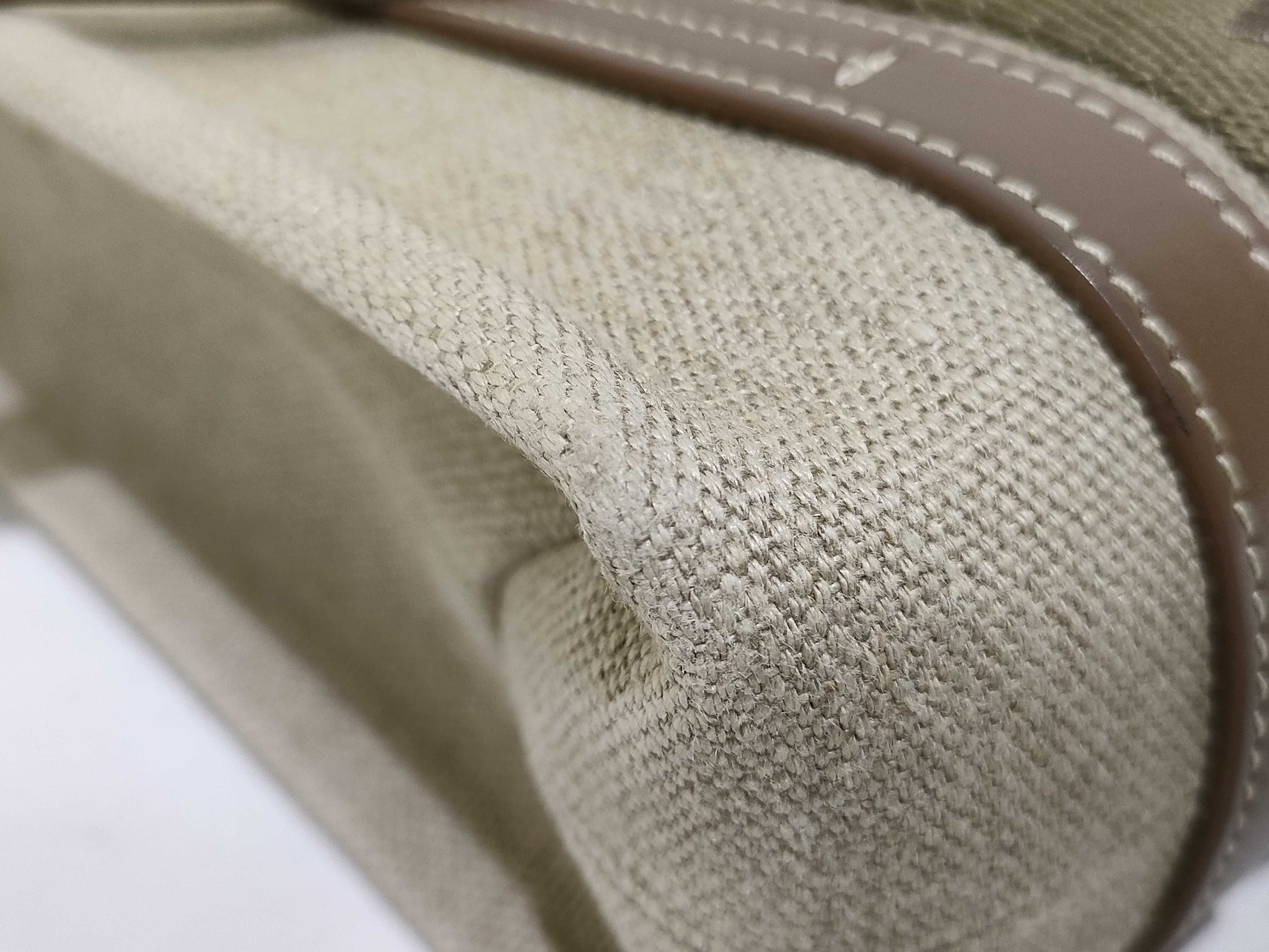 Woody Small Canvas Handbag (Khaki x Beige) — view 6