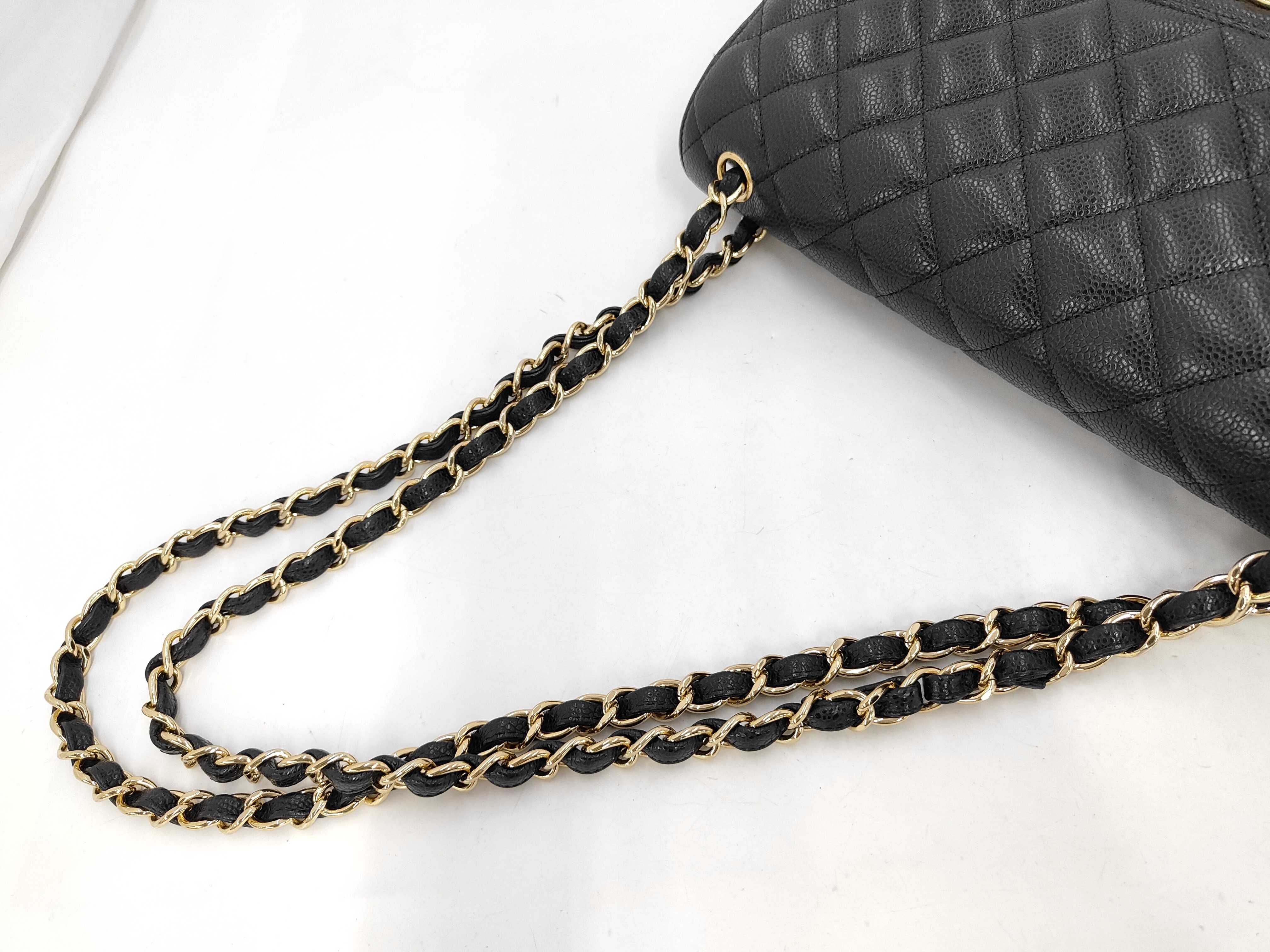 Caviar Skin Large Matelassé 30 Double Flap Chain Shoulder Bag (Serial Number 18) — view 3