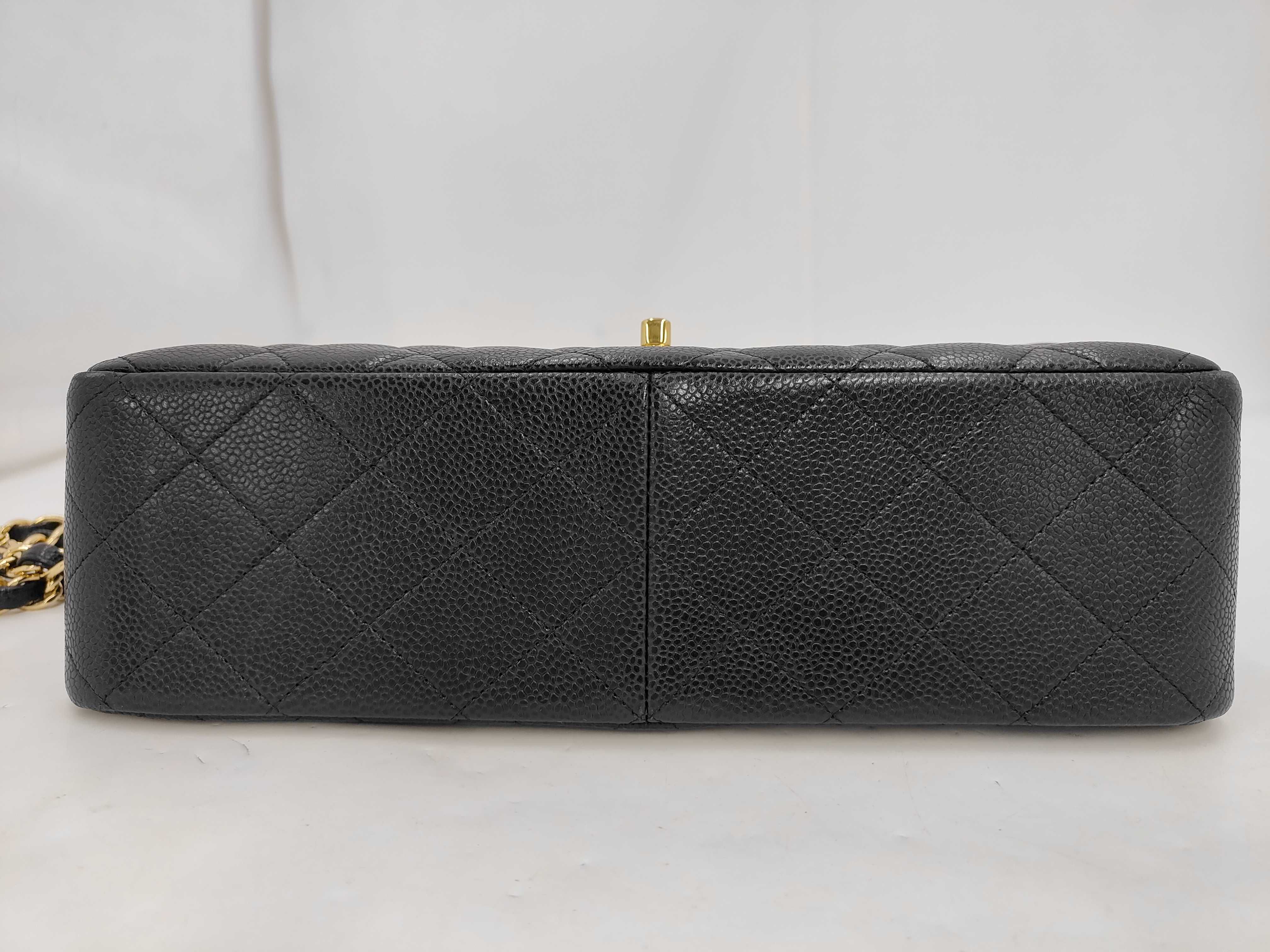 Caviar Skin Large Matelassé 30 Double Flap Chain Shoulder Bag (Serial Number 18) — view 6