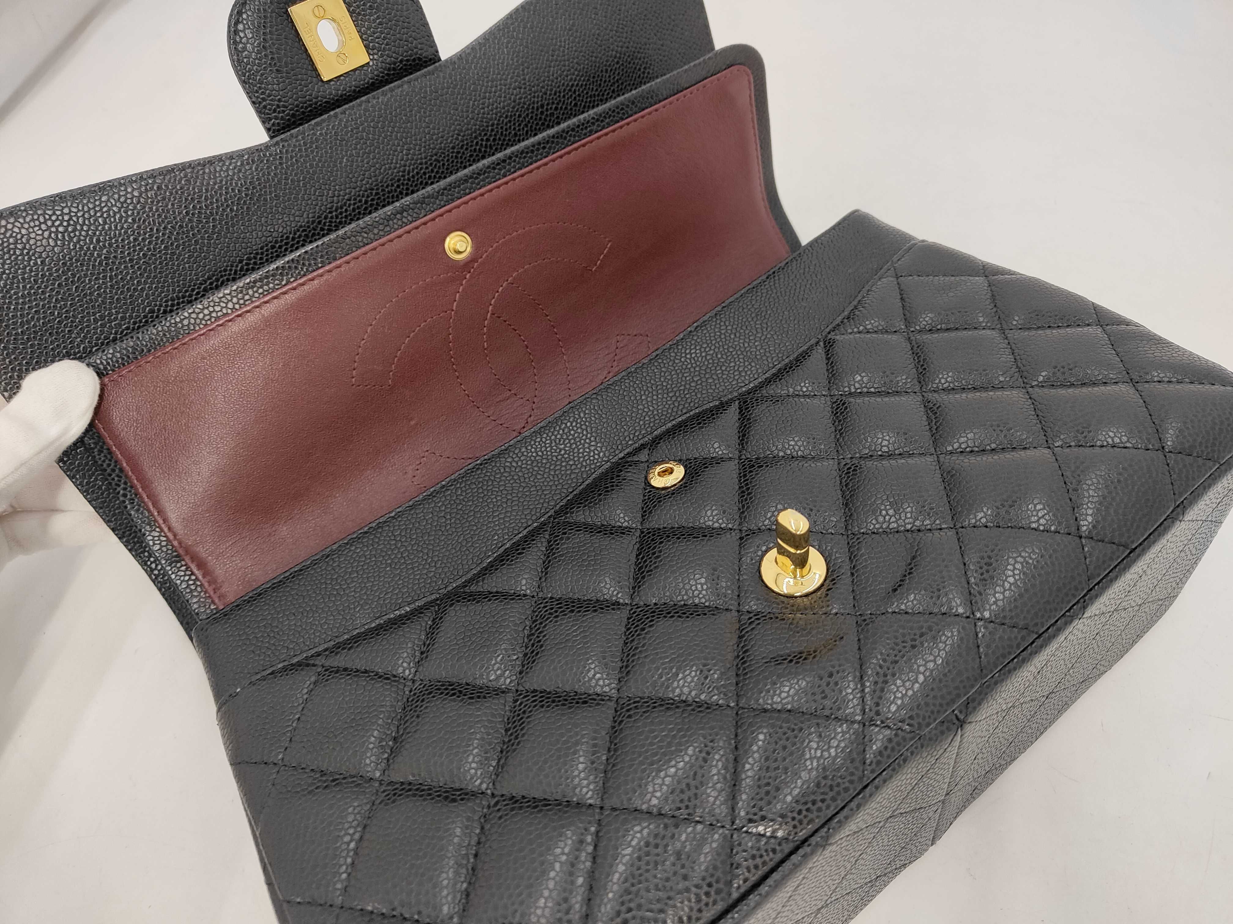 Caviar Skin Large Matelassé 30 Double Flap Chain Shoulder Bag (Serial Number 18) — view 7