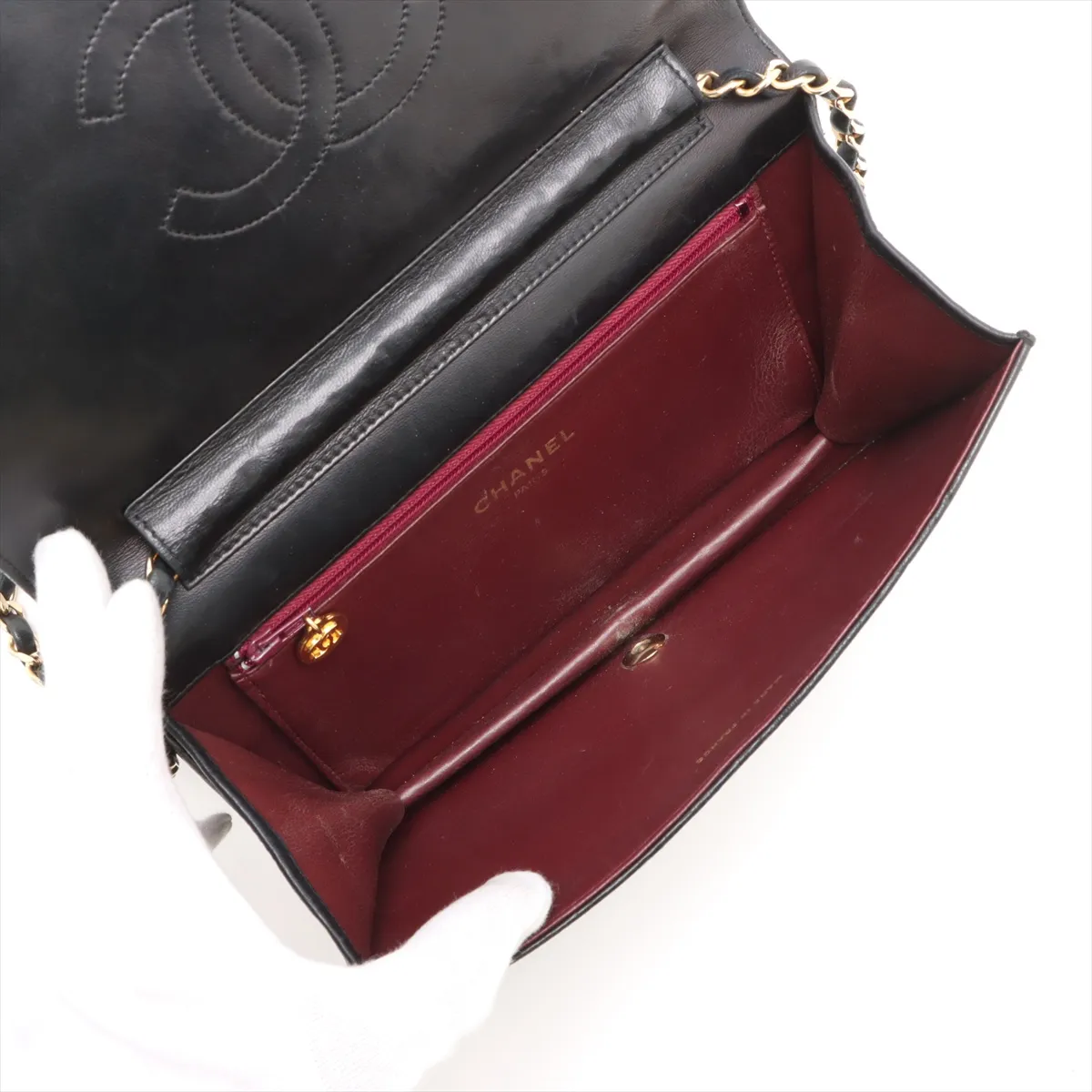 Matelasse Lambskin Chain Shoulder Bag Push Lock Black Gold Hardware — view 6