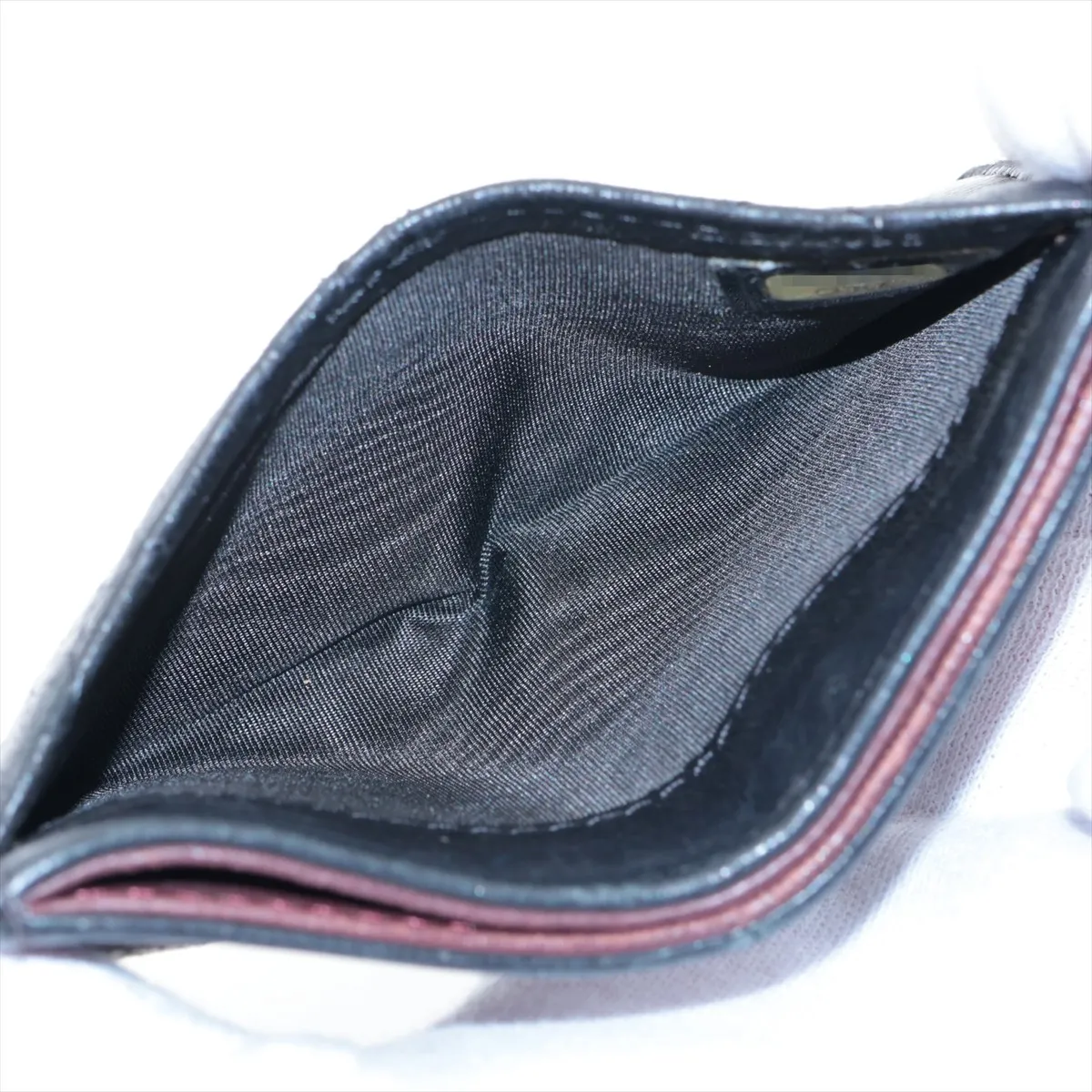 Matelassé Lambskin Card Case, Black with Silver Hardware, 16150157 — view 3