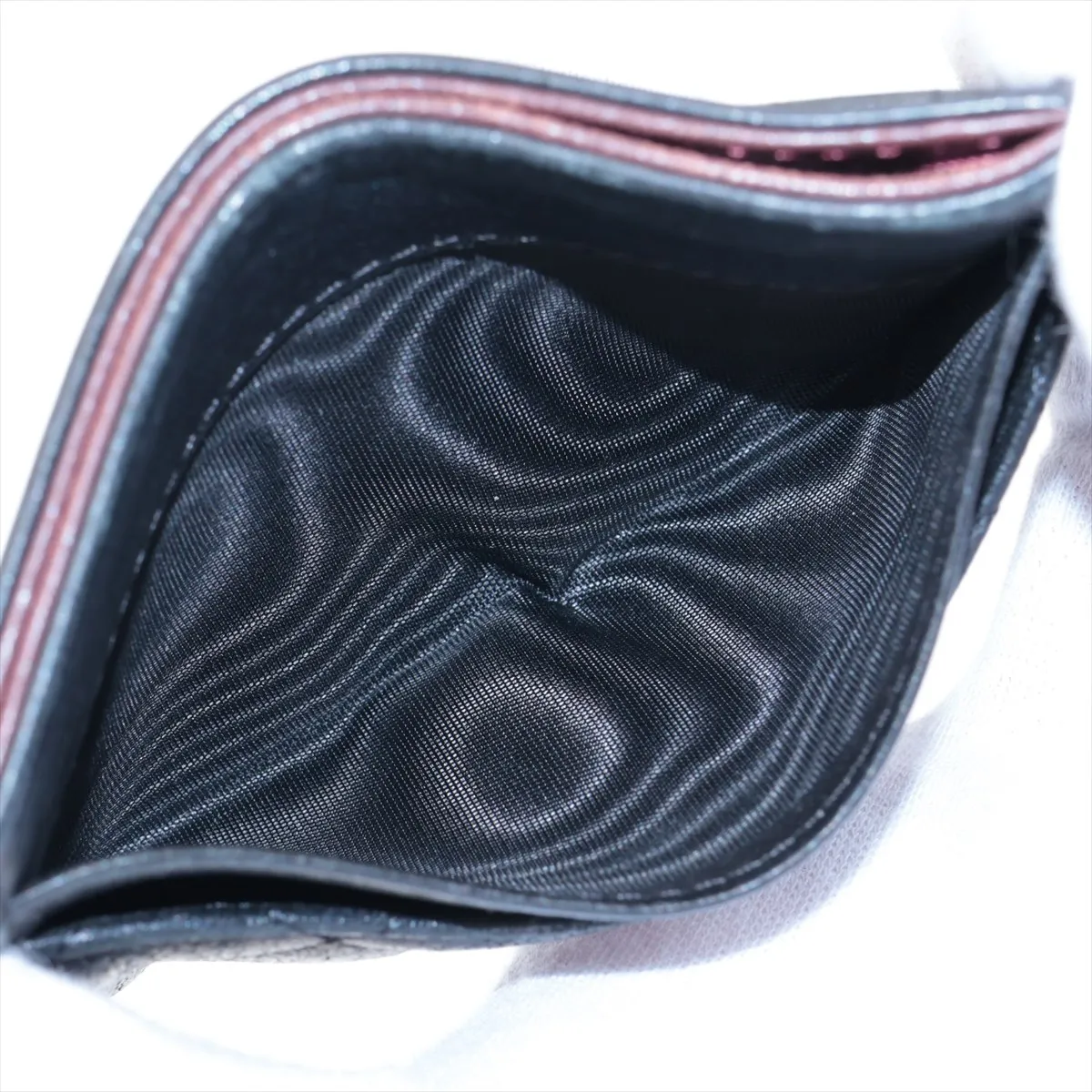 Matelassé Lambskin Card Case, Black with Silver Hardware, 16150157 — view 5