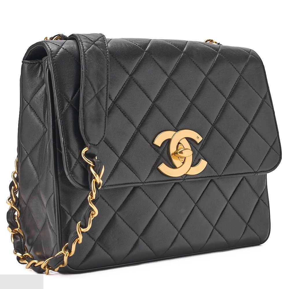 Lambskin Large Coco Single Chain Shoulder Bag — view 3