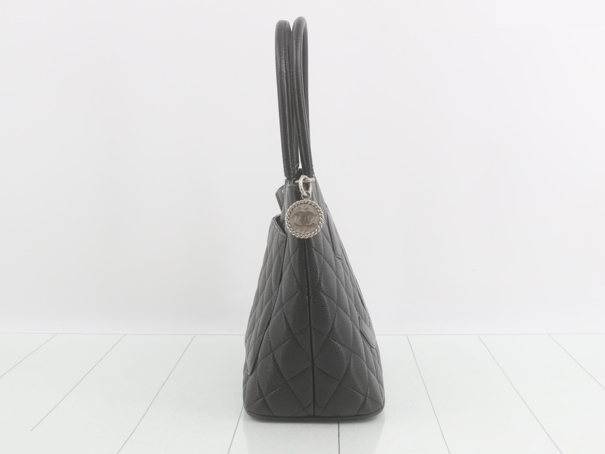 Reissue tote bag, caviar leather, Coco Mark, handbag, black — view 4