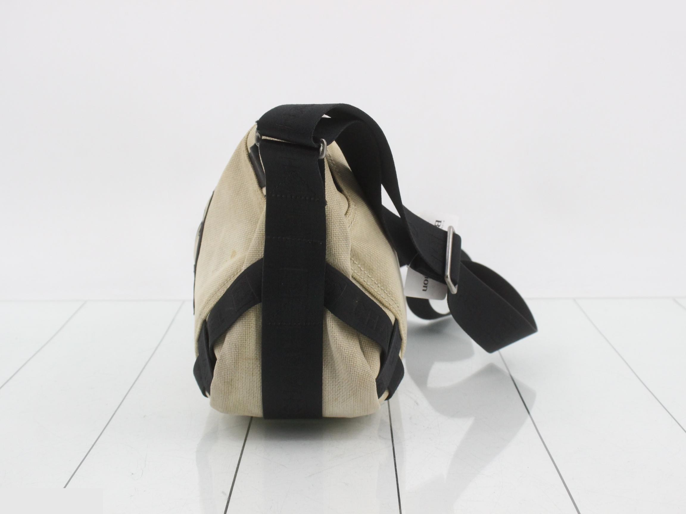 Sports Line Shoulder Bag — view 3
