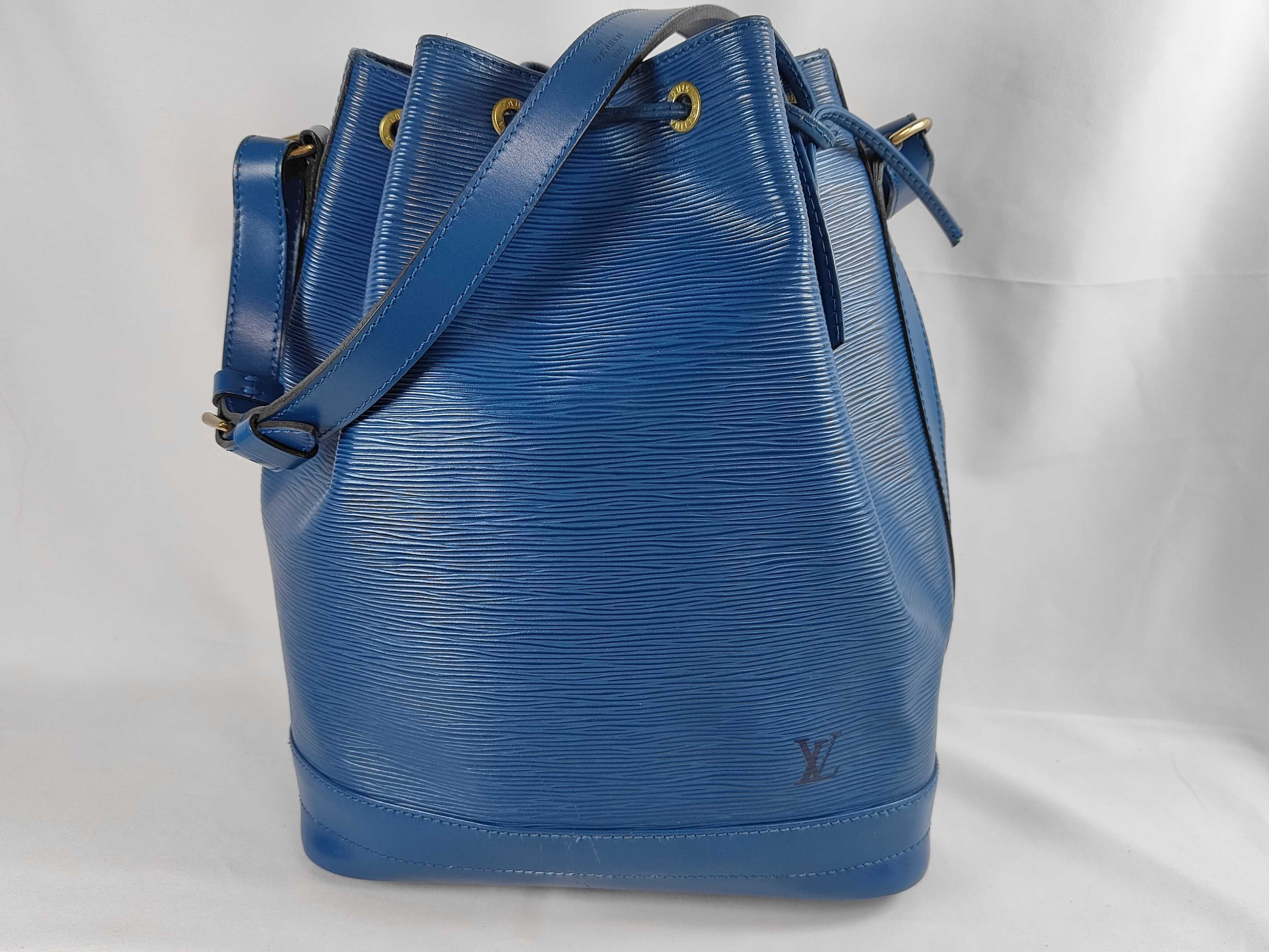 Epi Noé Epi Shoulder Bag