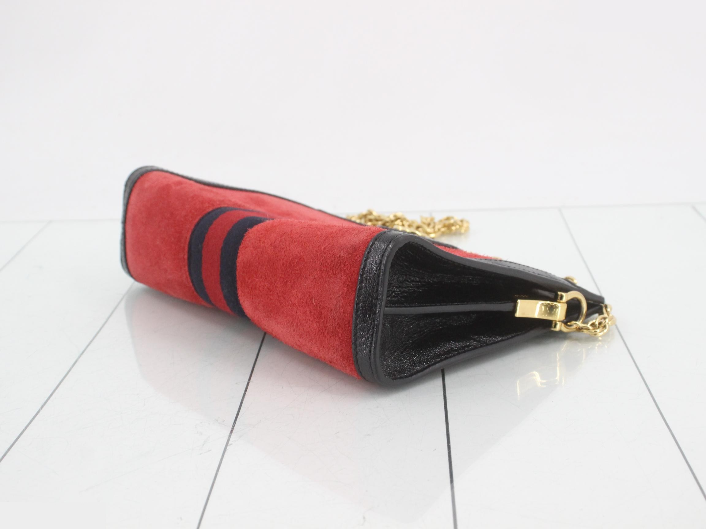 Chain Shoulder Bag — view 6