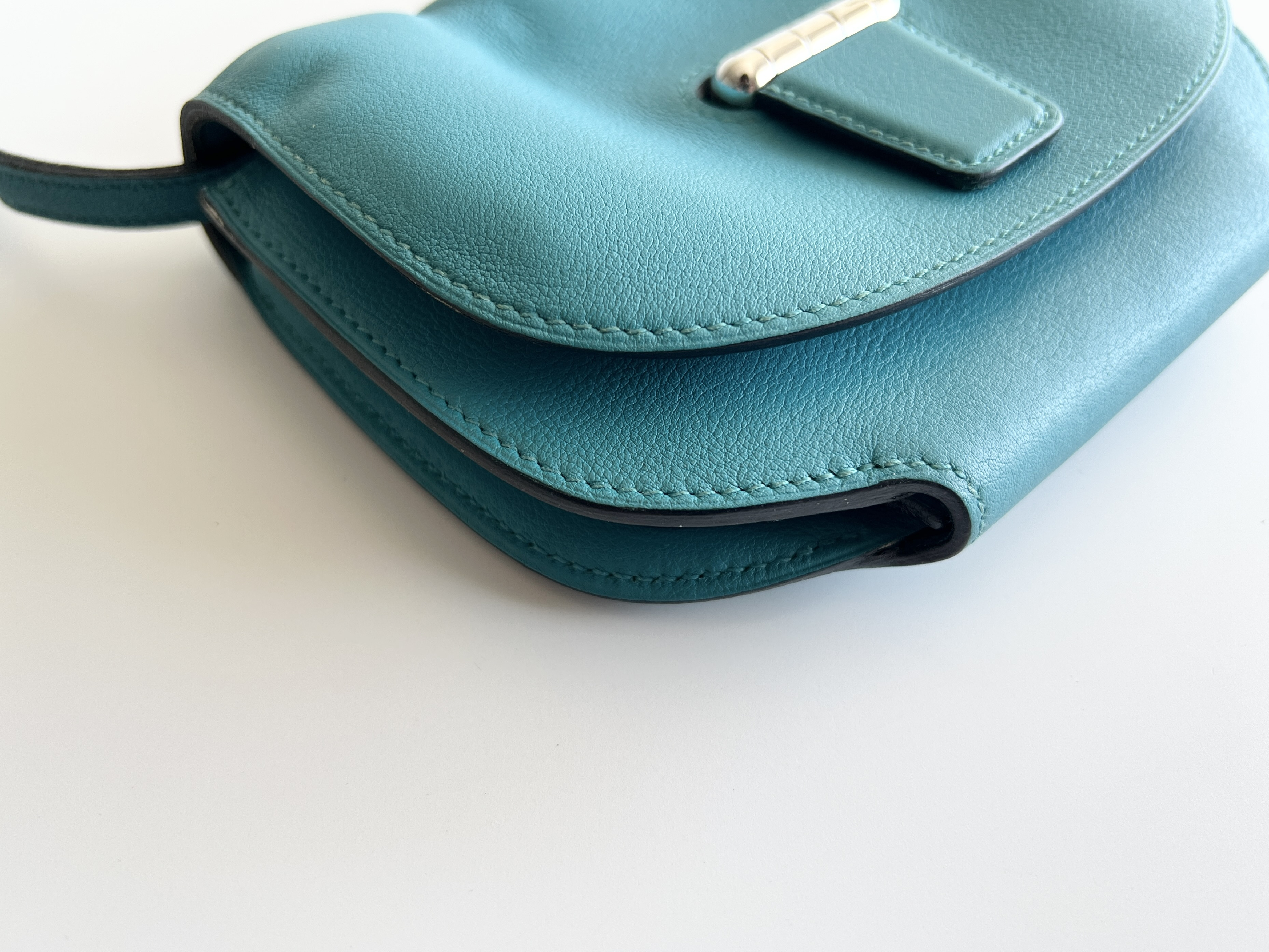 Convoyeur Leather 2-way Shoulder Wallet Shoulder Bag ( R stamp) — view 15