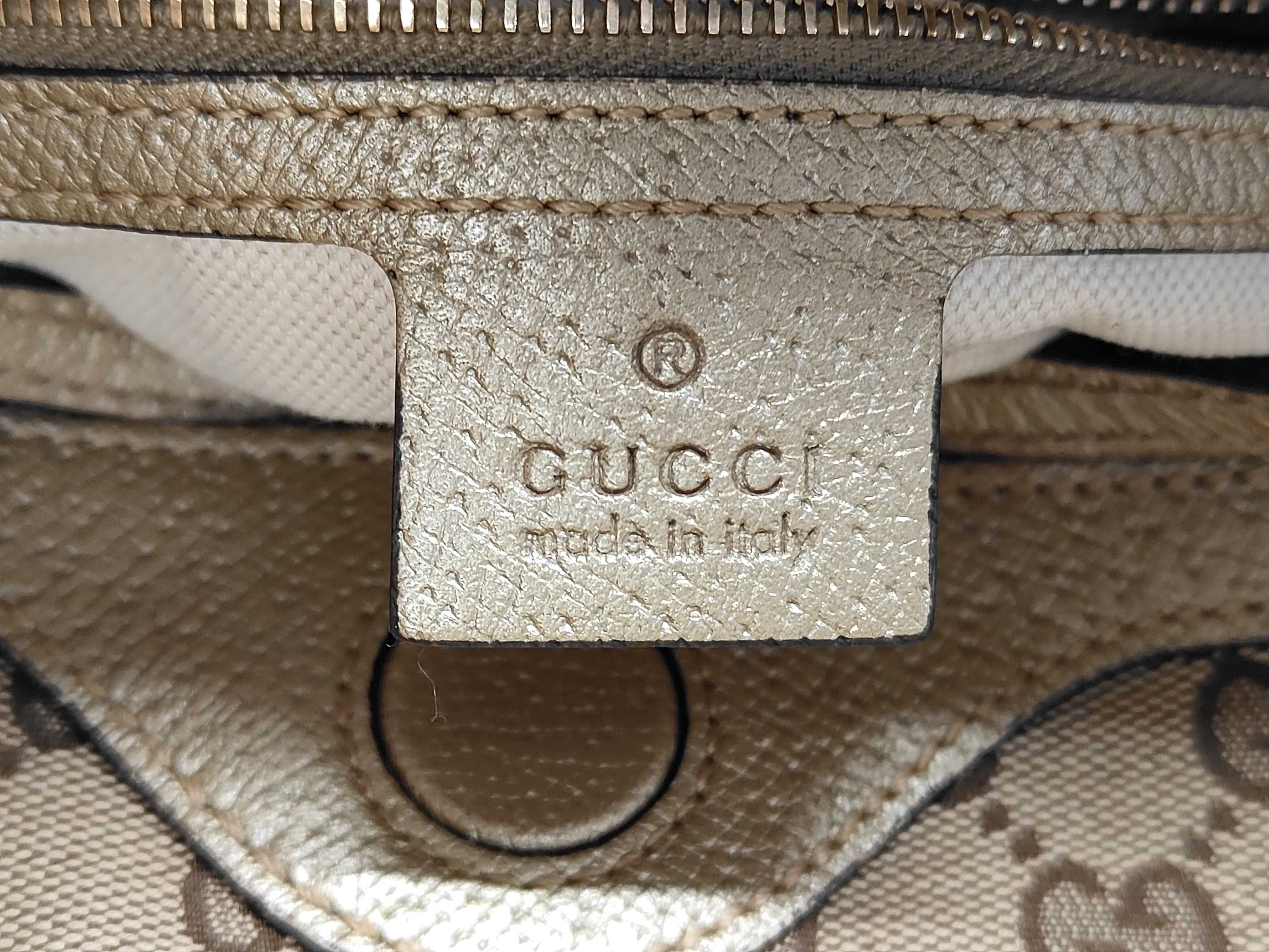 GG Supreme Canvas Tote Bag Gold — view 7