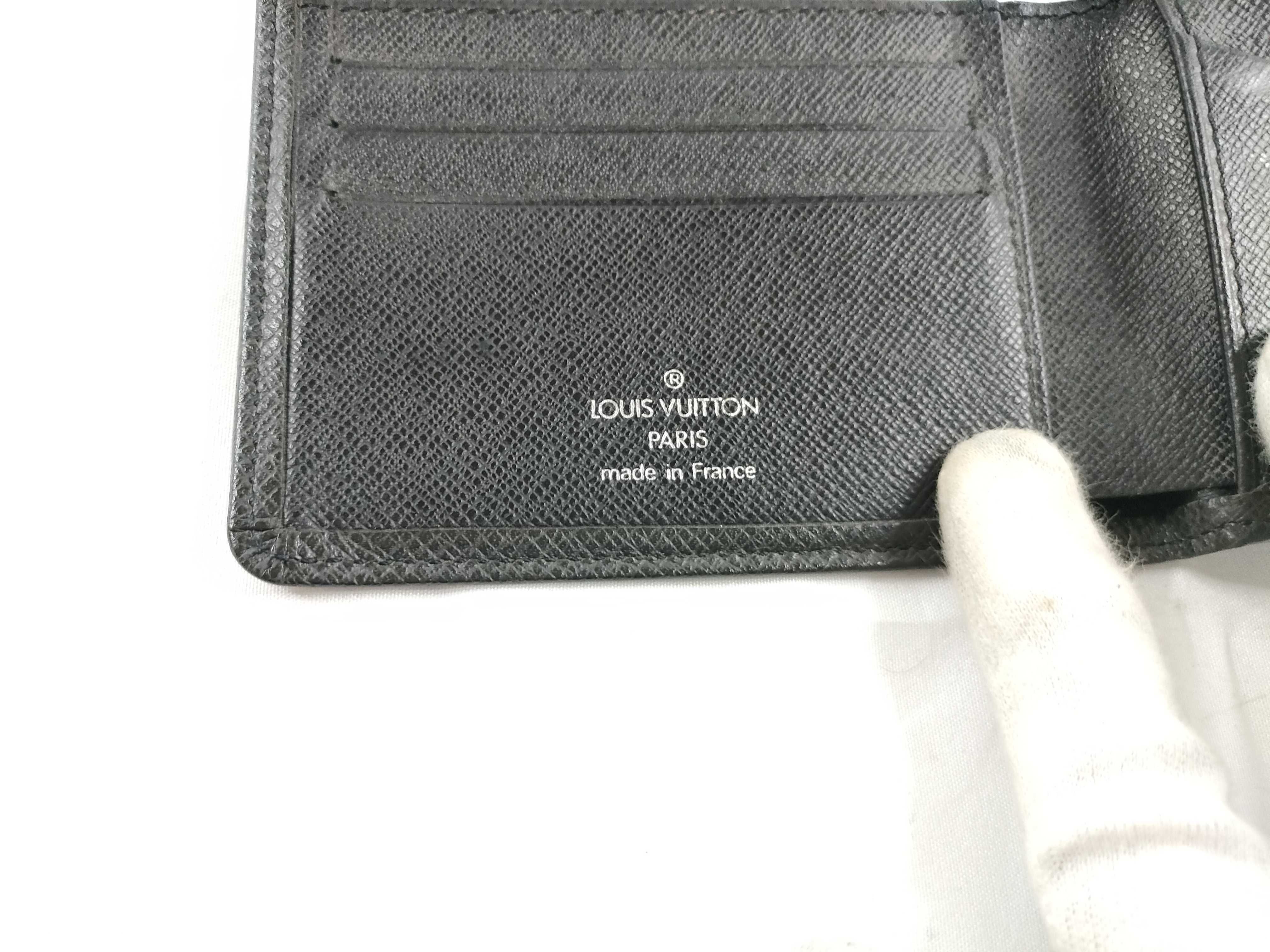 Taiga Leather Wallet — view 9