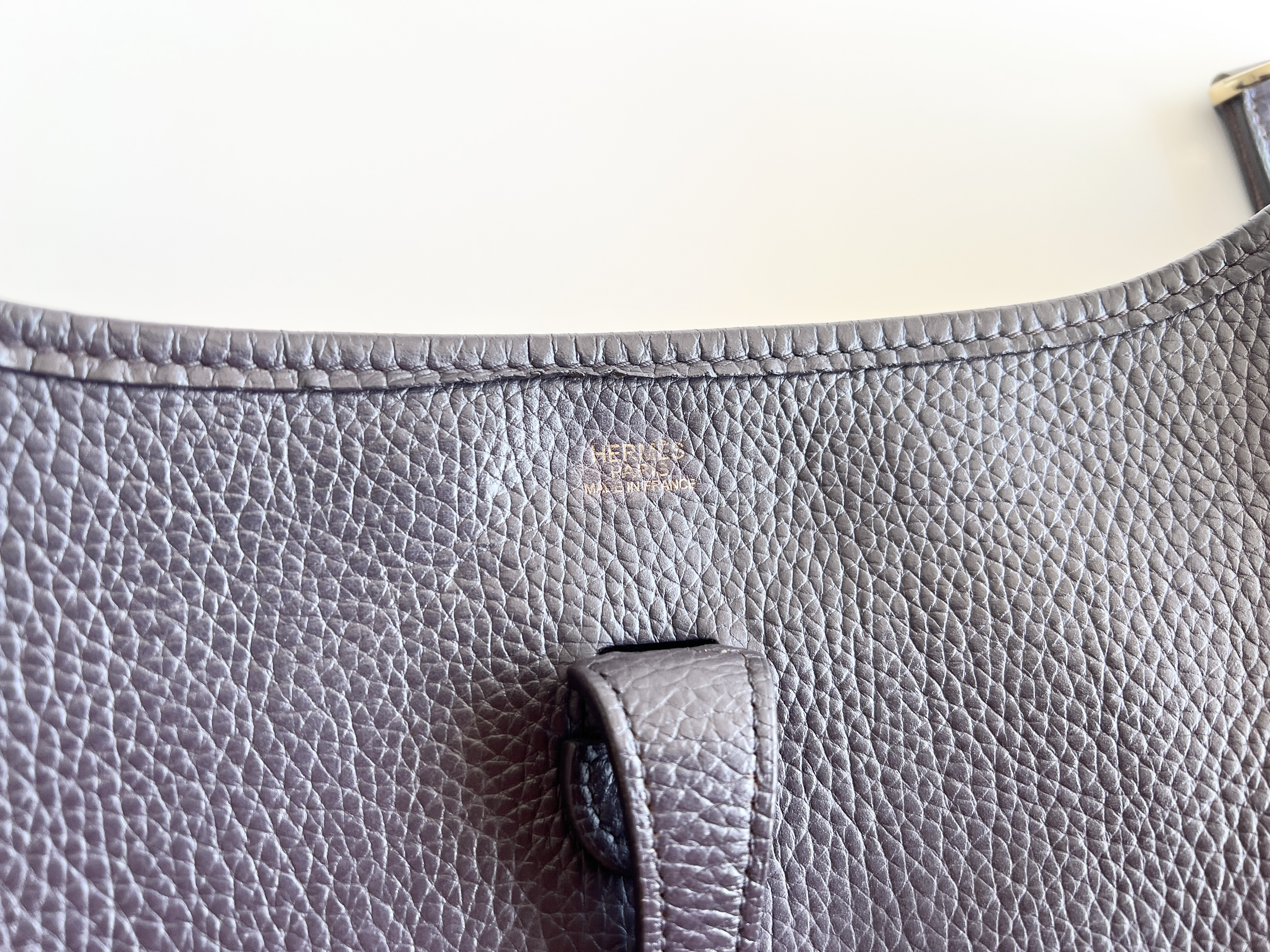 Evelyne 1 PM ( I stamp) Taurillon Clemence Leather Shoulder Bag, One-Shoulder Bag, Shoulder Bag — view 3