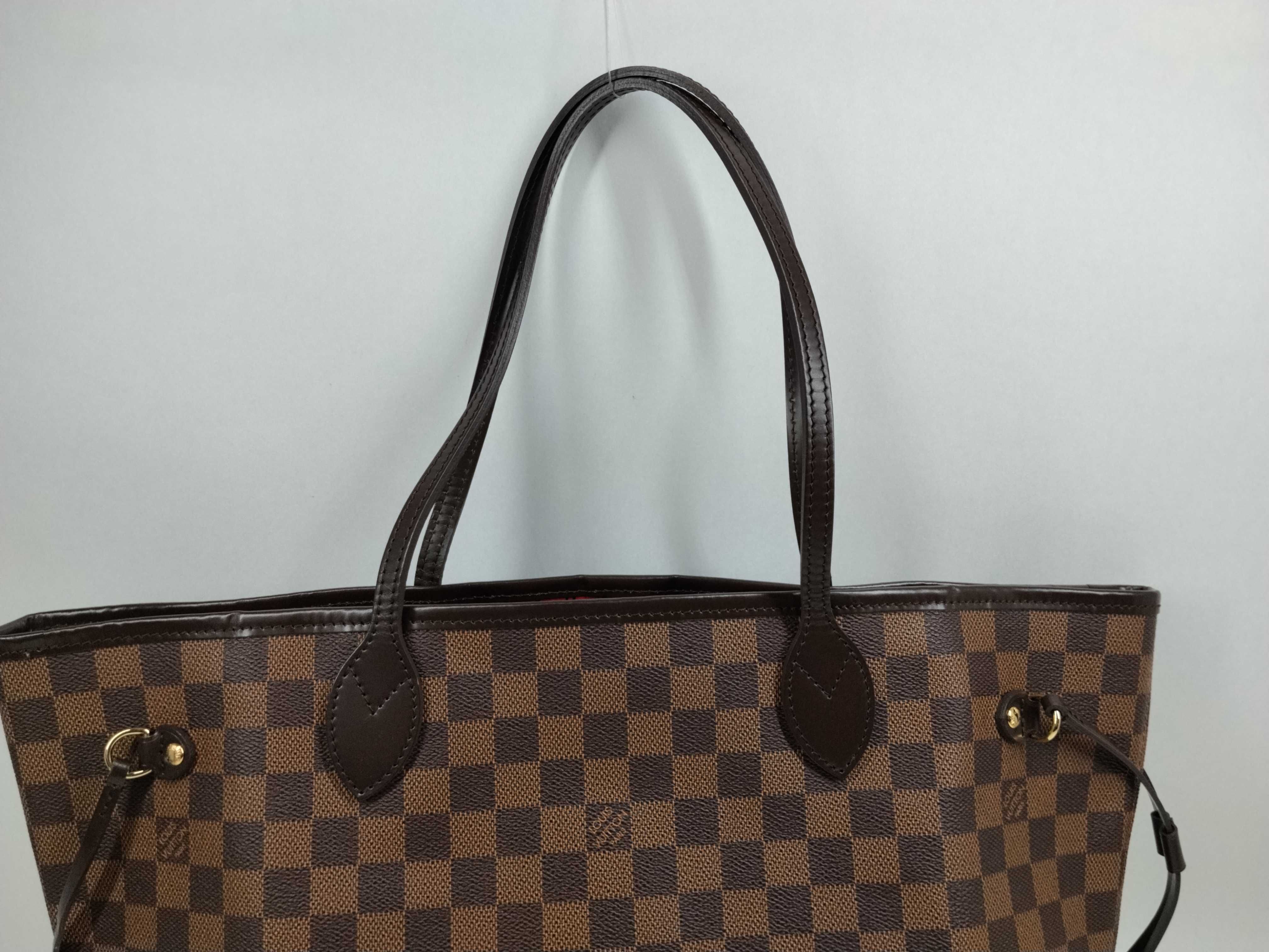 Damier Neverfull MM Tote Bag — view 4