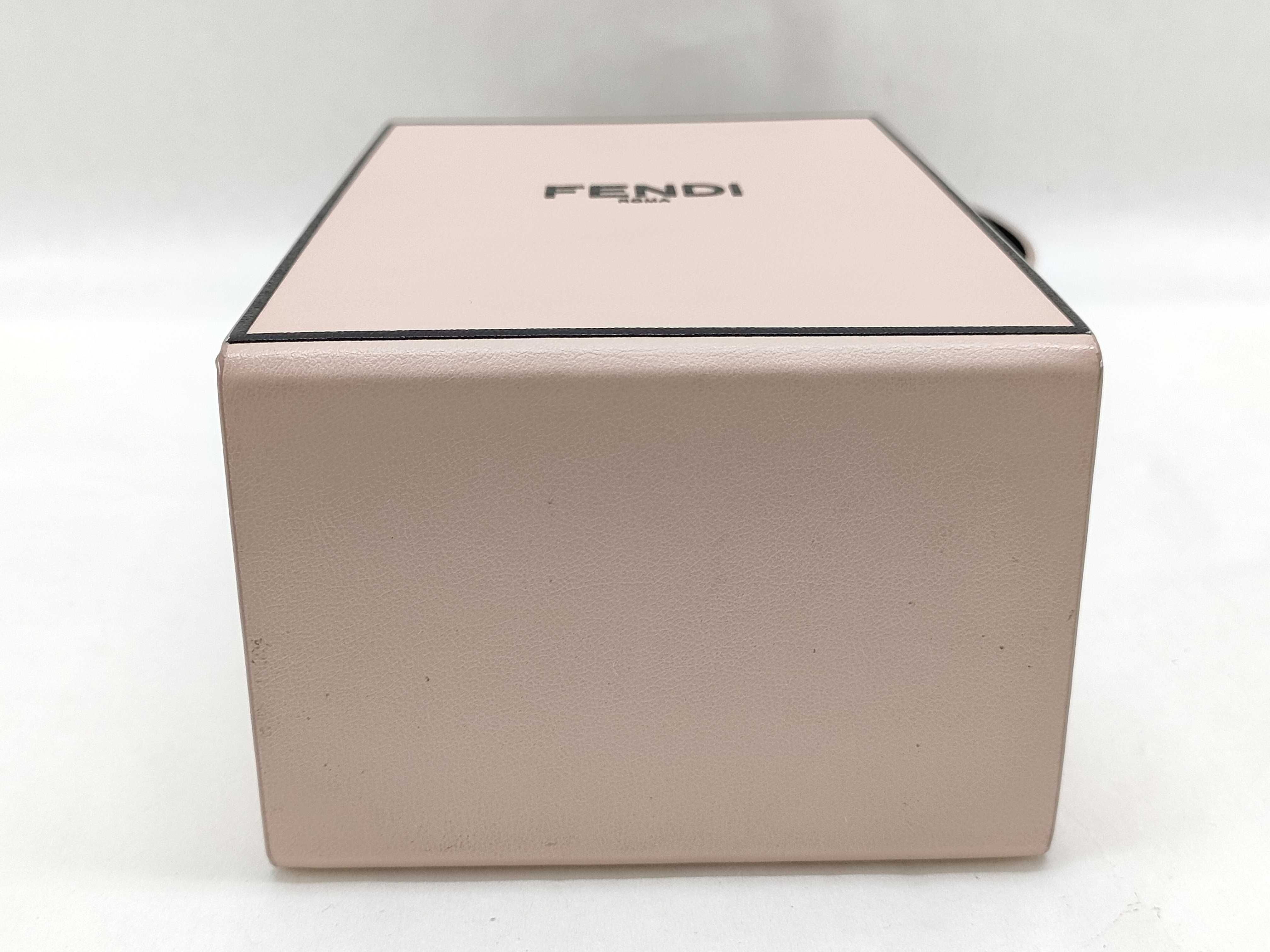 Box Shoulder Bag, Pink — view 7
