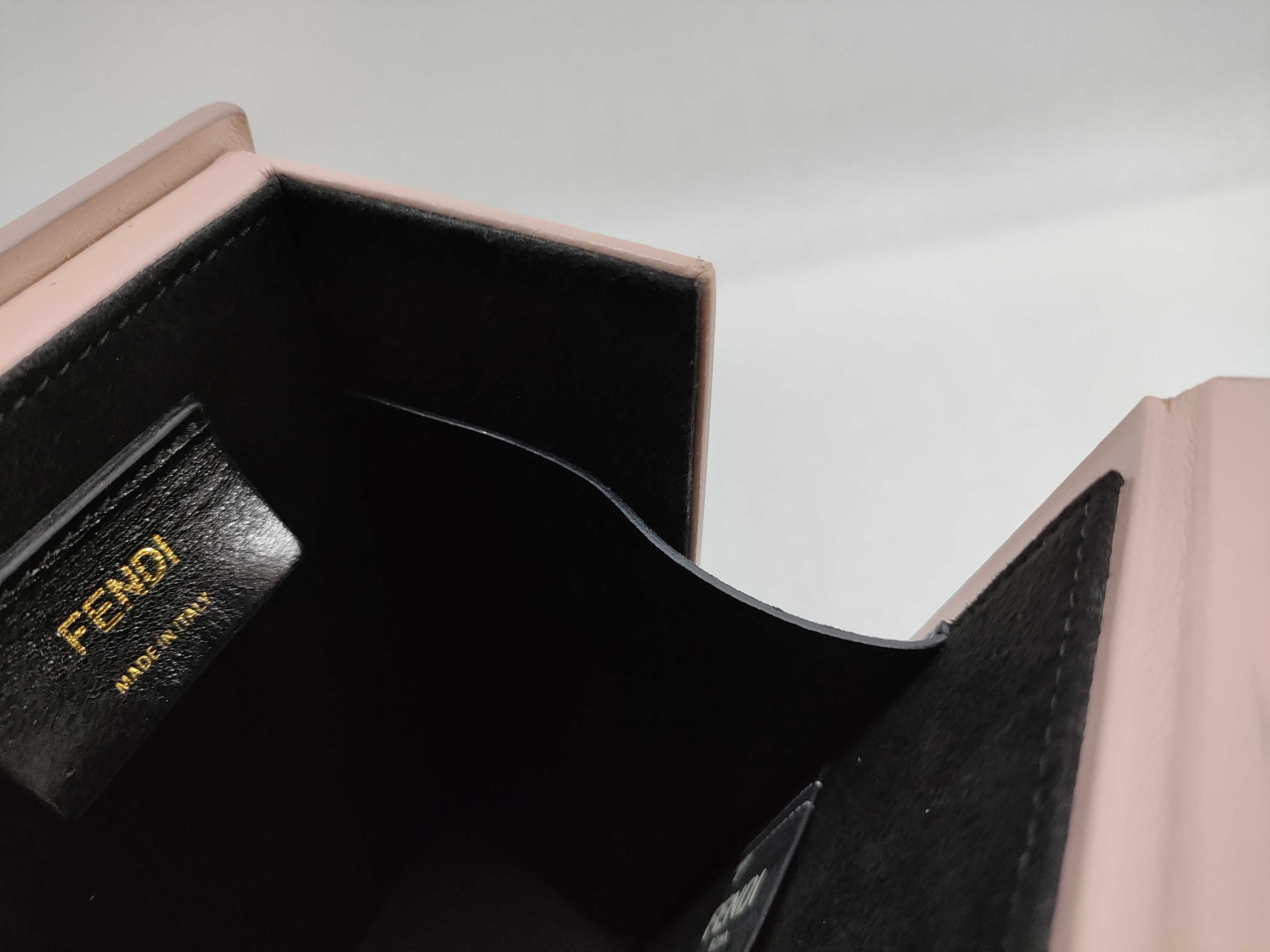 Box Shoulder Bag, Pink — view 9