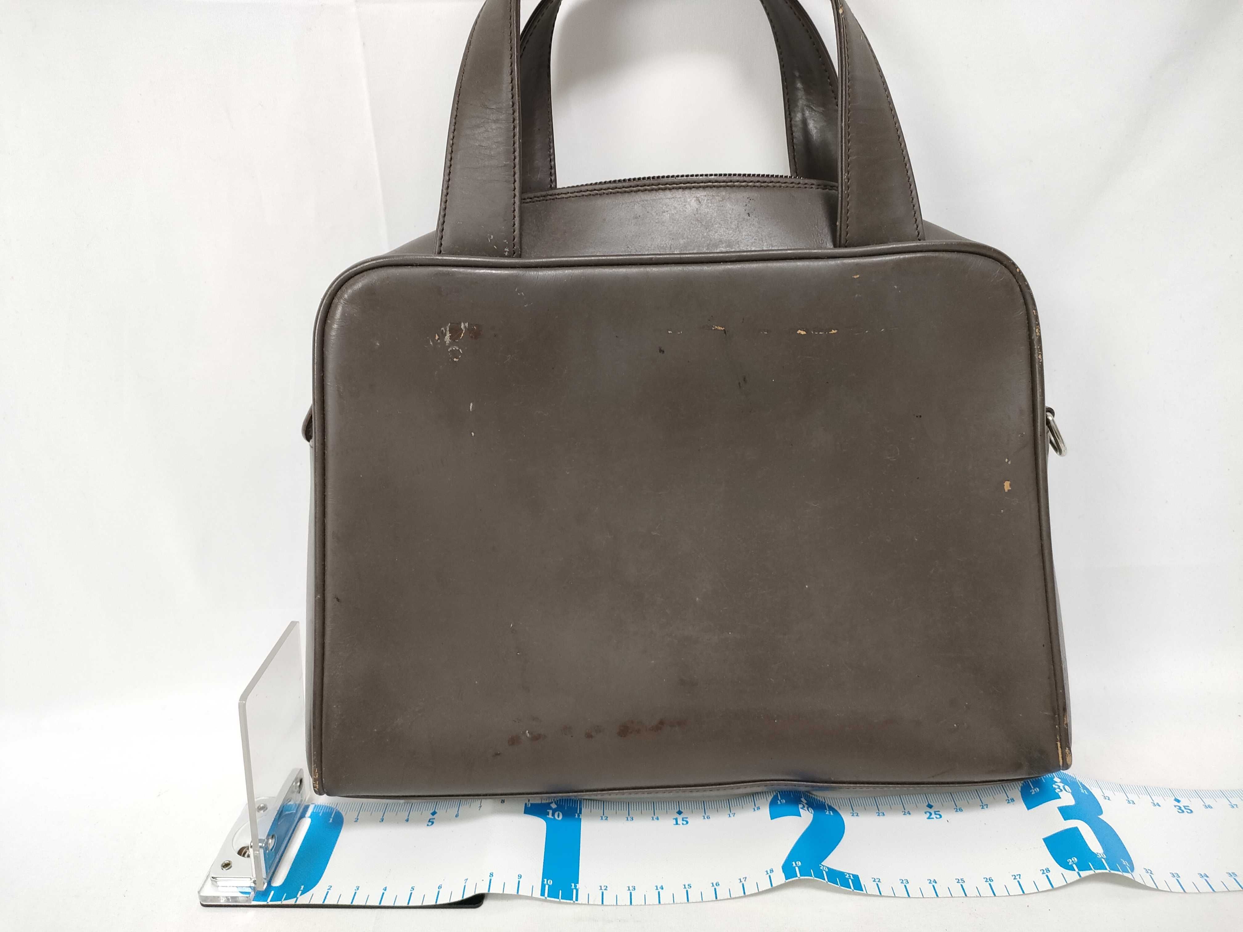 Interlocking G Handbag — view 2