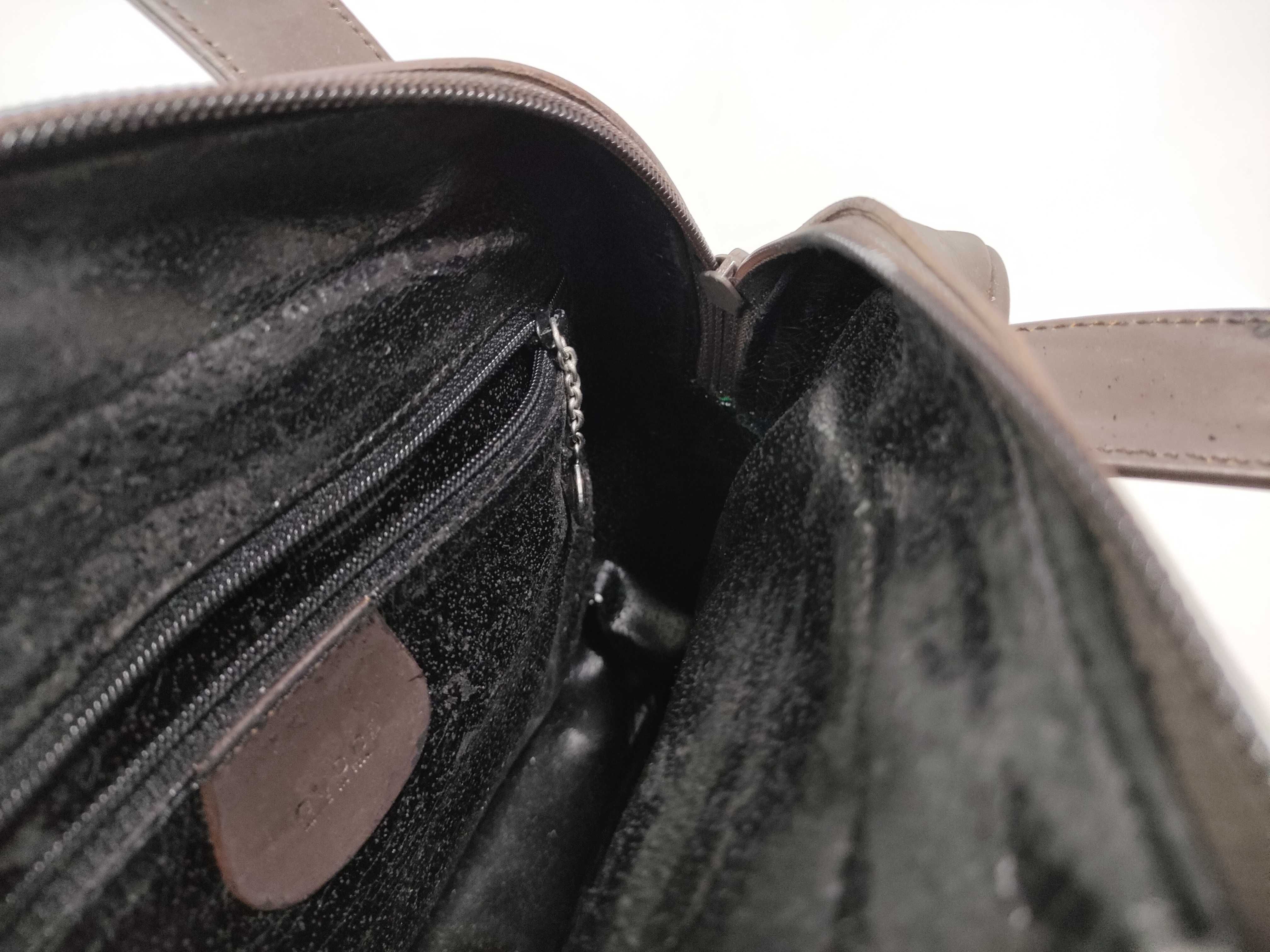 Interlocking G Handbag — view 14