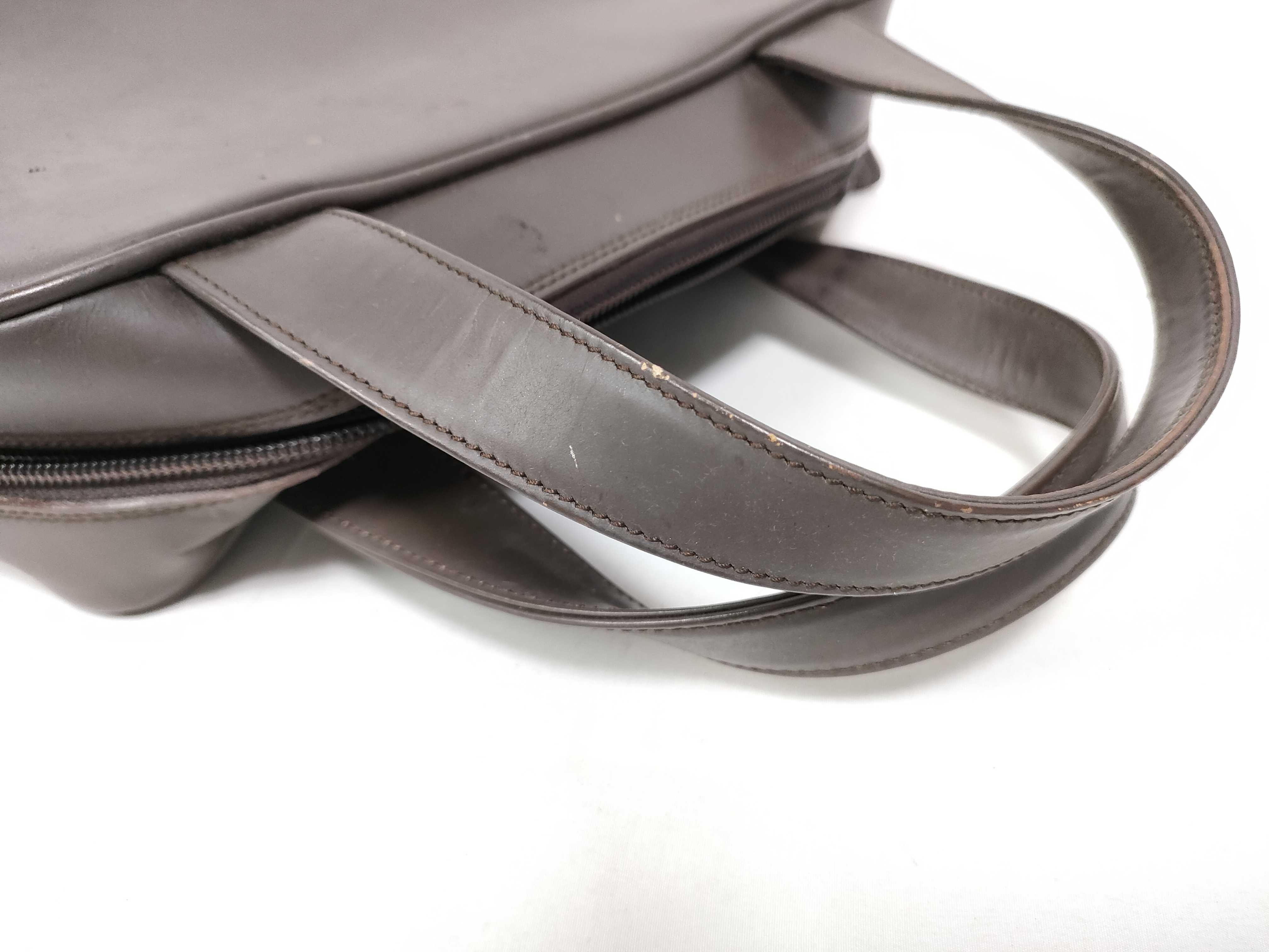 Interlocking G Handbag — view 10