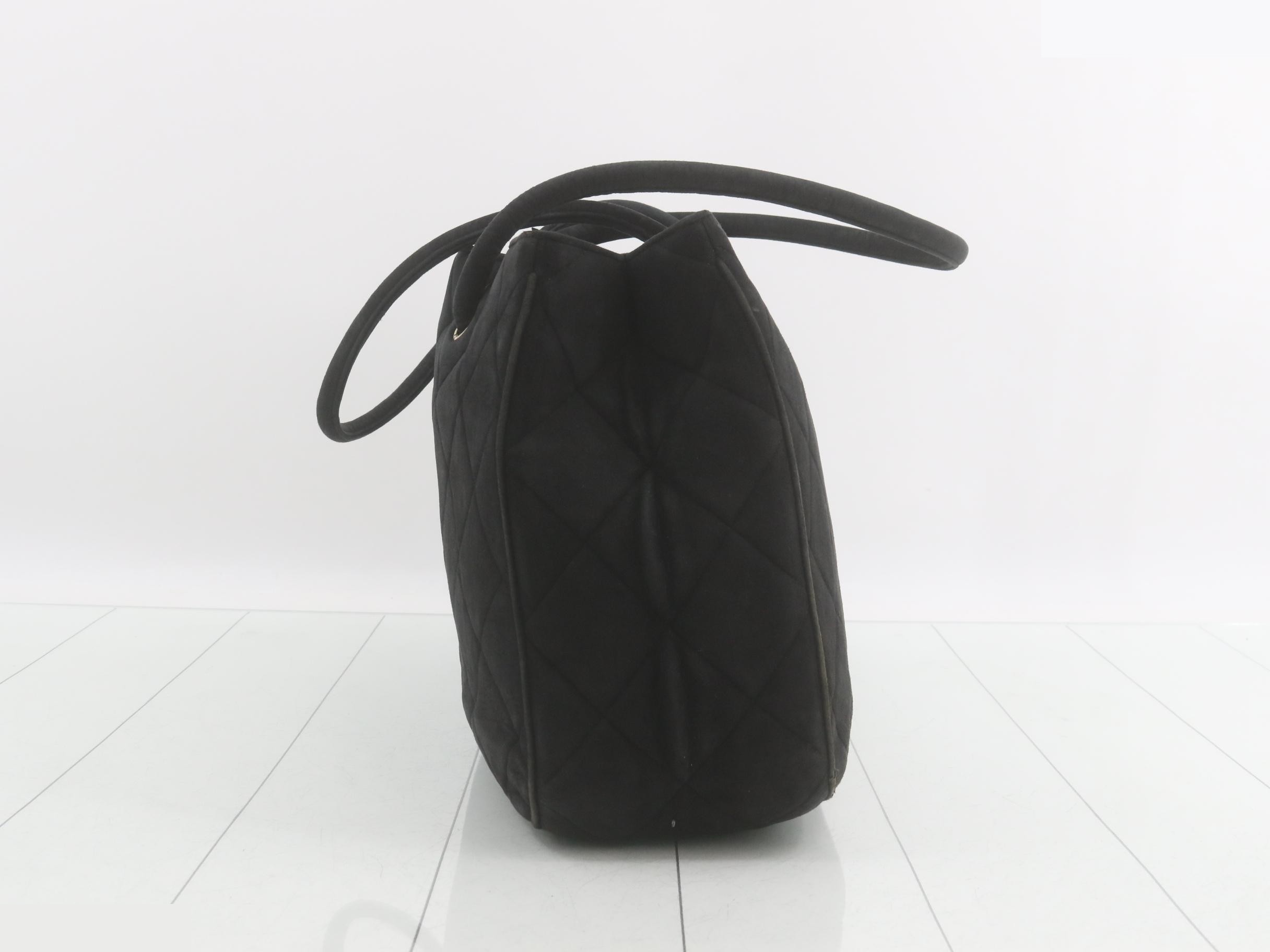 Matelassé tote bag, black suede — view 4