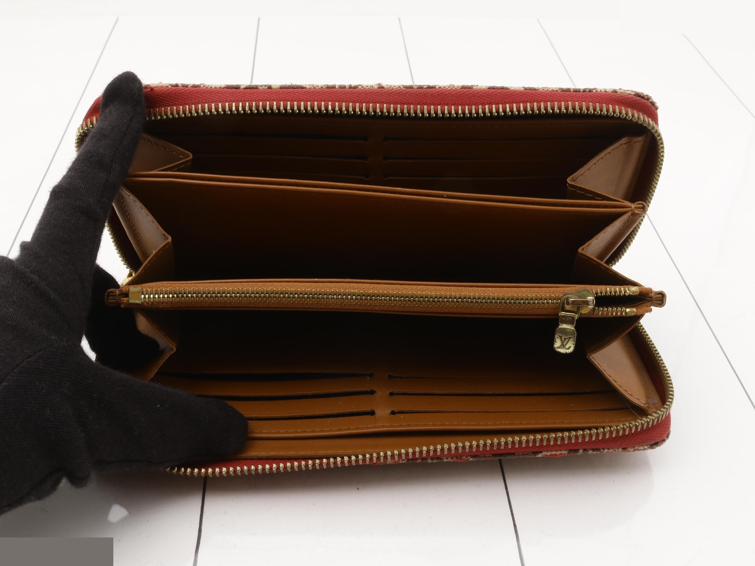 Zippy Wallet — view 4
