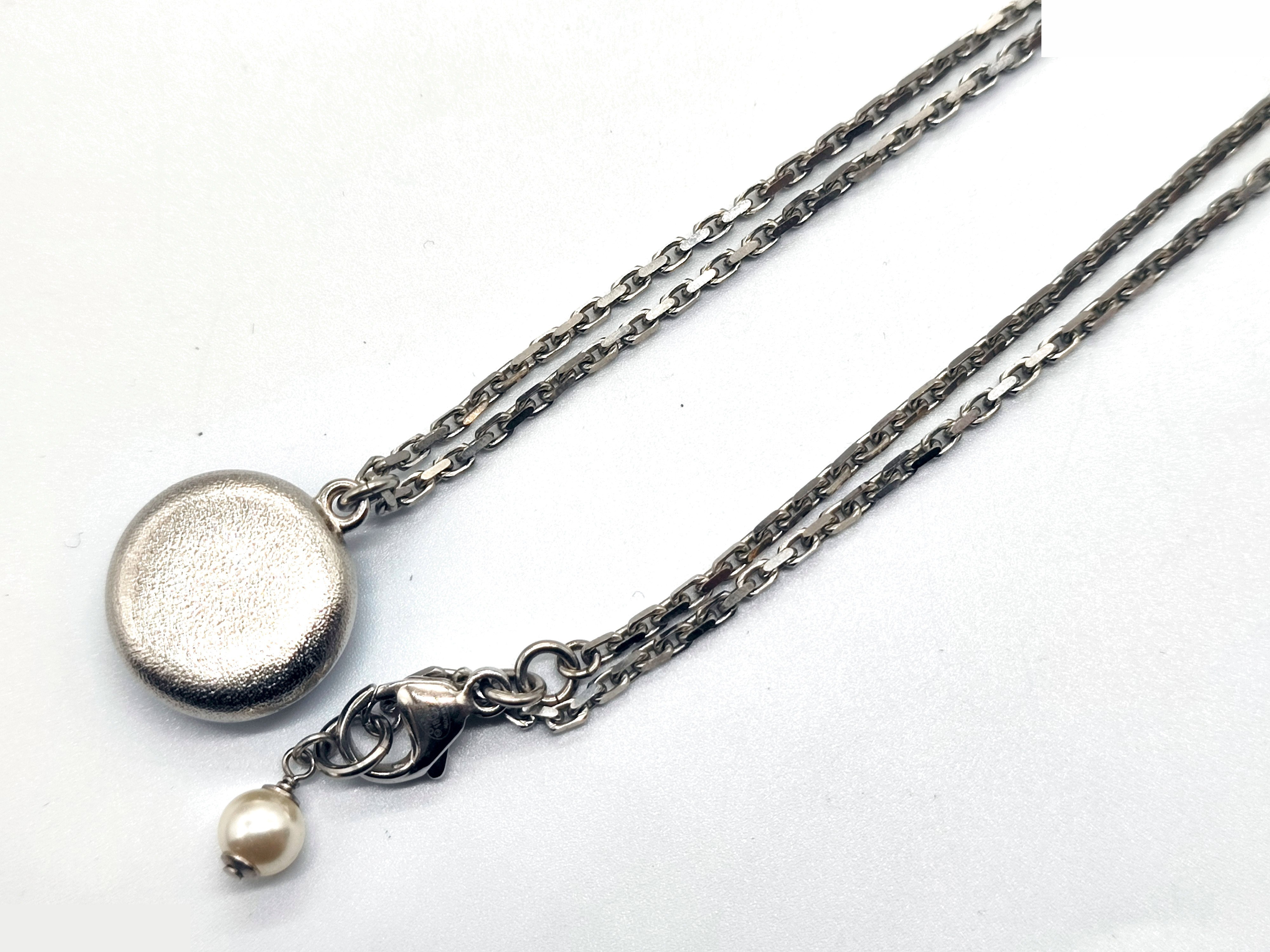 Coco Mark Rhinestone Blue Stone Necklace 19A — view 8
